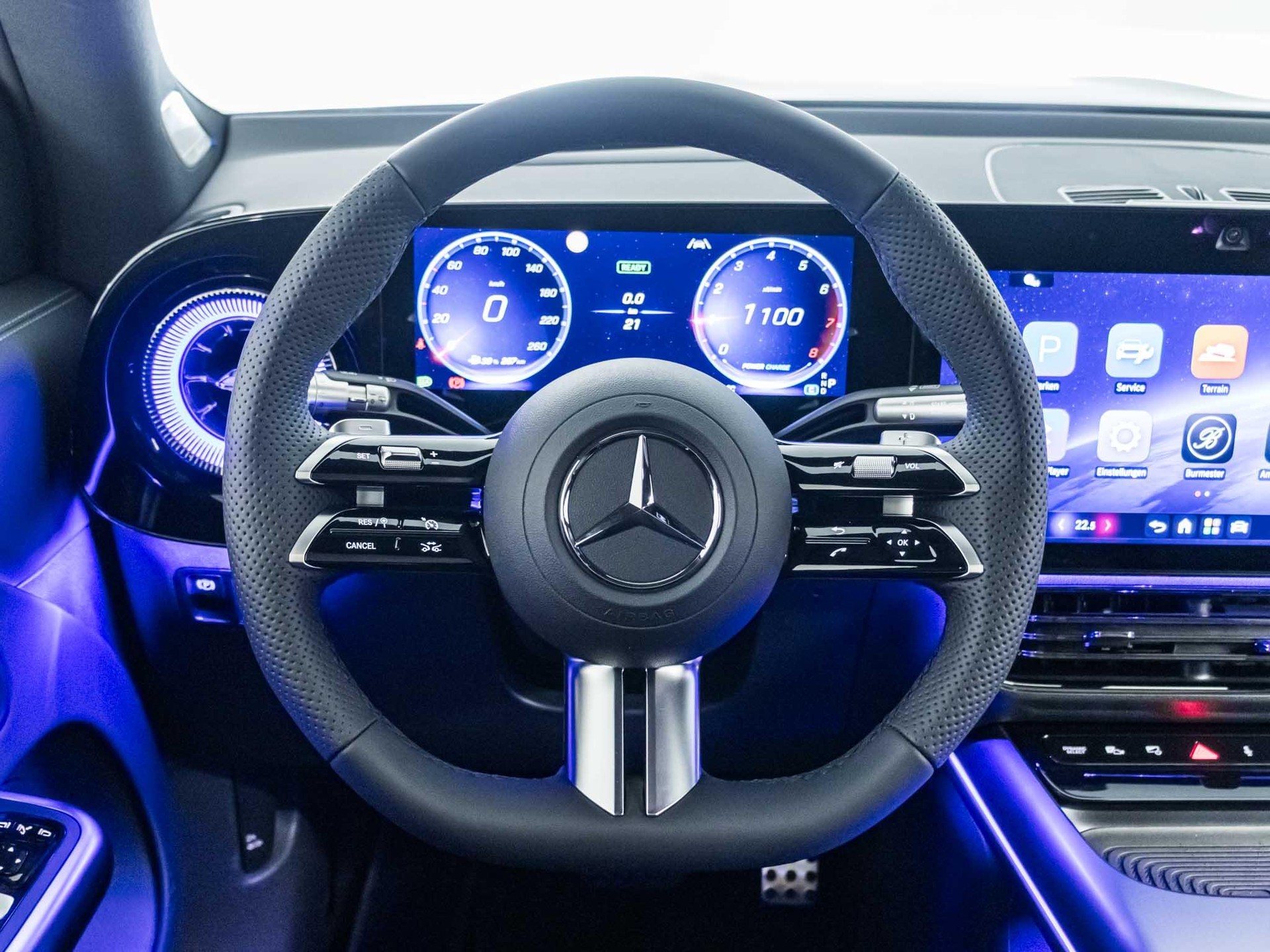 MERCEDES-BENZ GLB 220 4MATIC-image-10