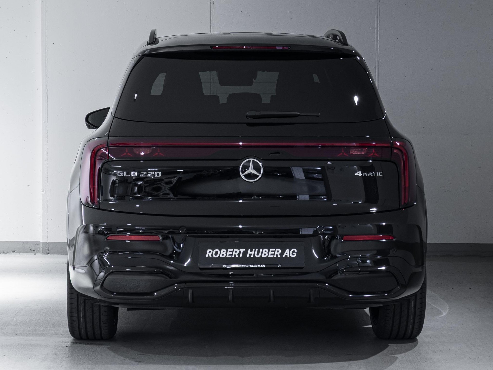 MERCEDES-BENZ GLB 220 4MATIC-image-5