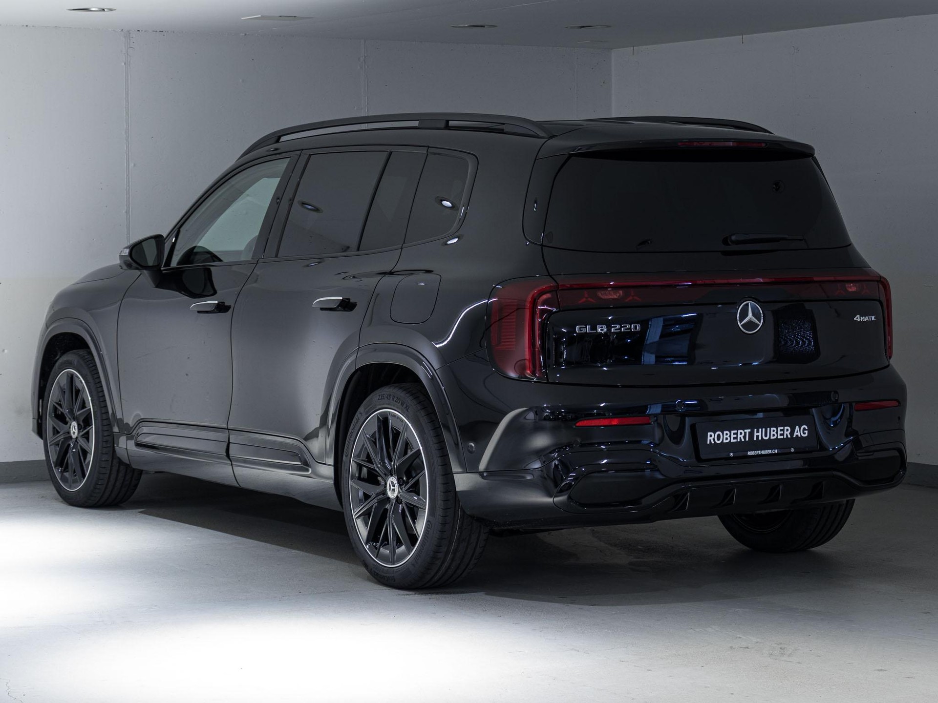 MERCEDES-BENZ GLB 220 4MATIC-image-3