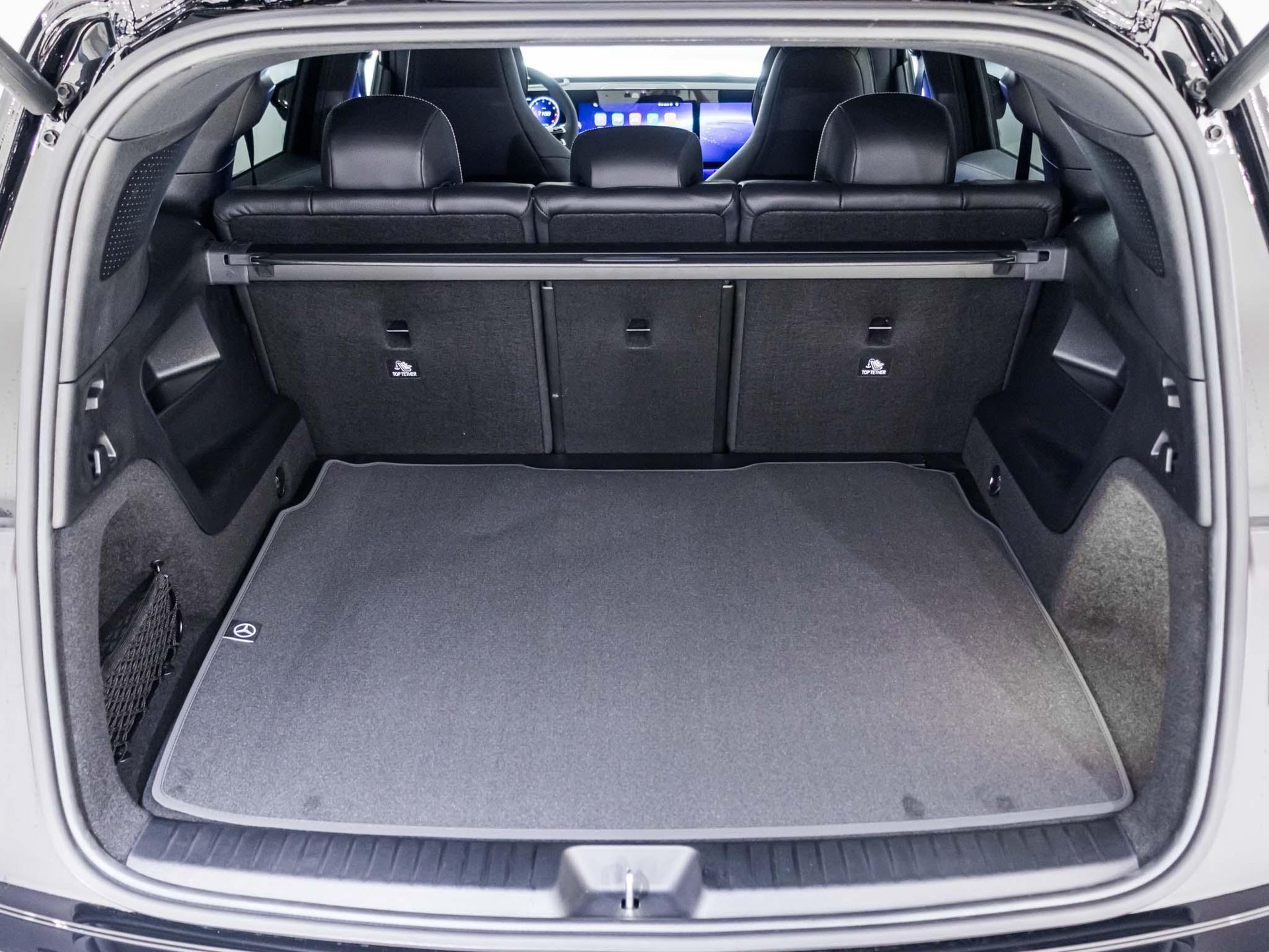 MERCEDES-BENZ GLB 220 4MATIC-image-13