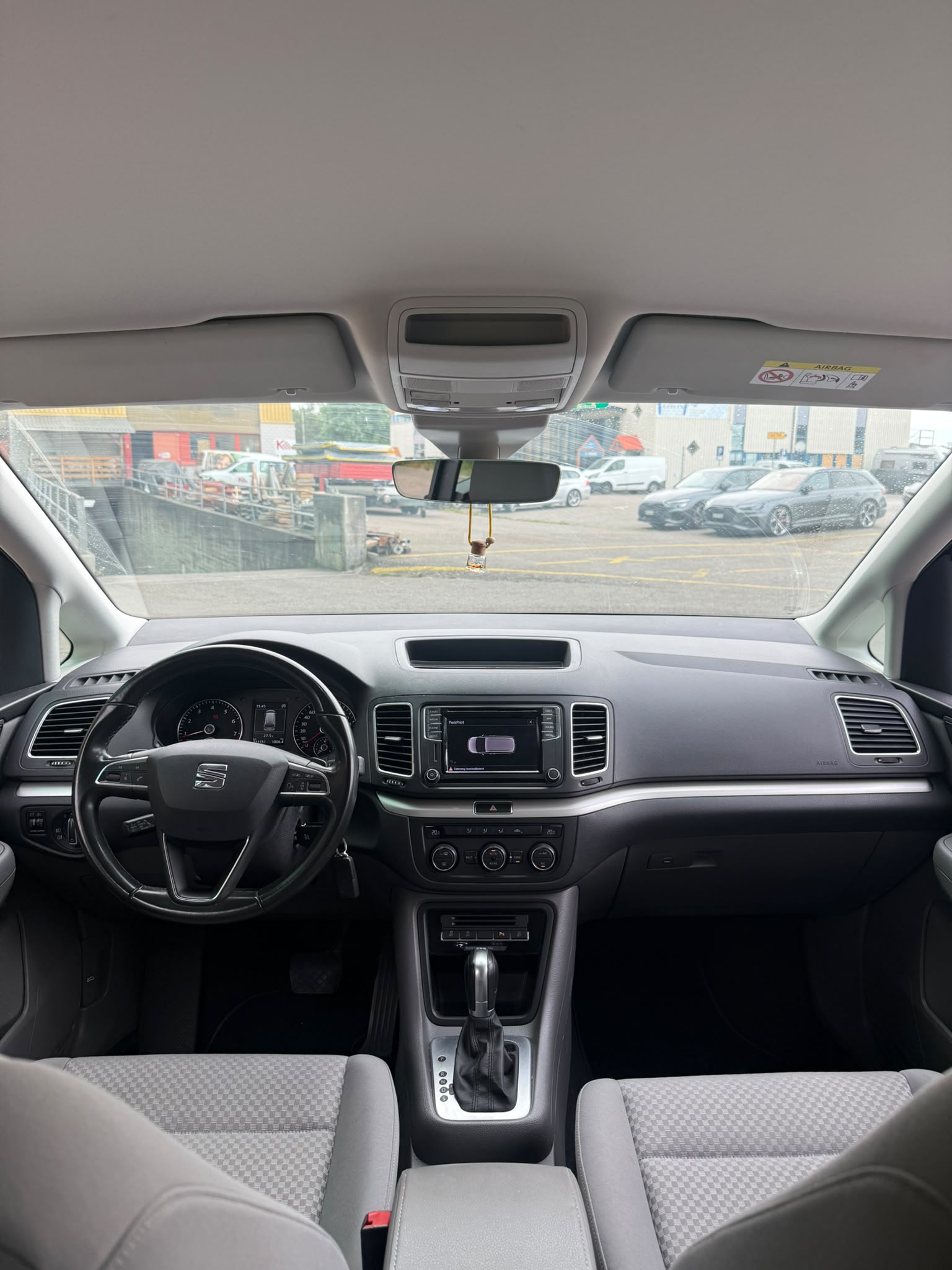 SEAT Alhambra 1.4 TSI DSG Style-image-9