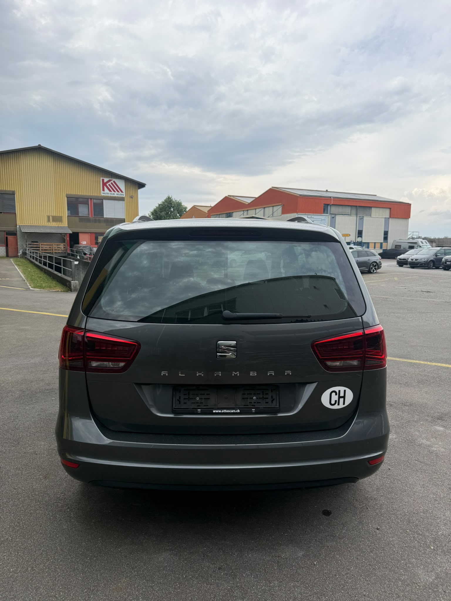 SEAT Alhambra 1.4 TSI DSG Style-image-5