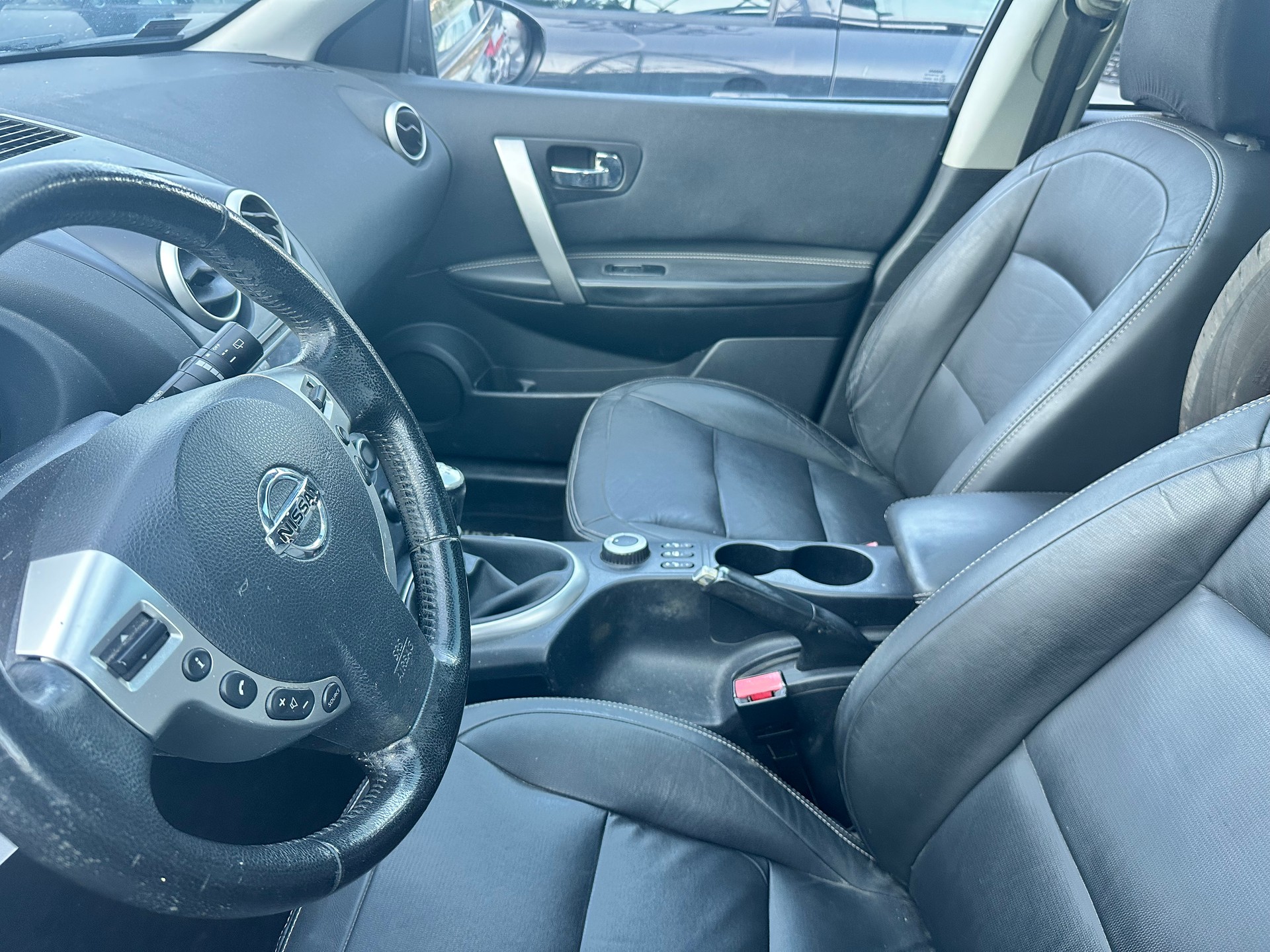 NISSAN Qashqai +2 2.0 4WD tekna-image-5