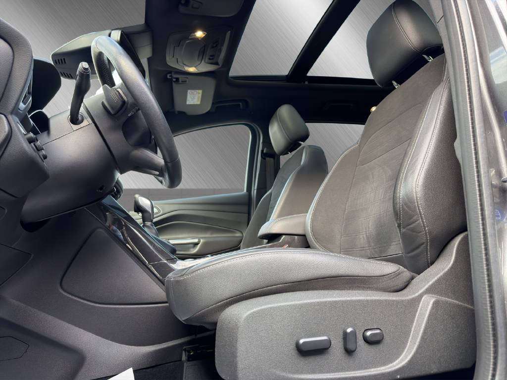 FORD Kuga 2.0 TDCi 180 ST-Line FPS-image-14