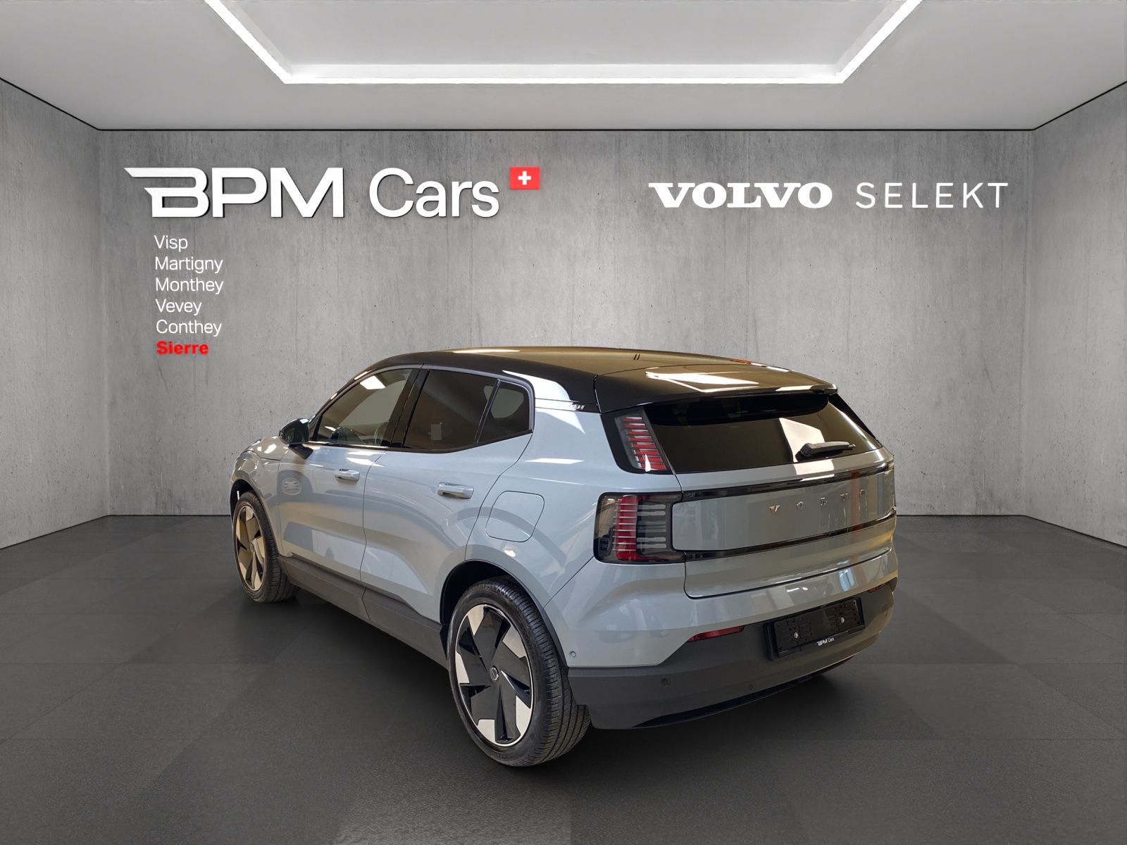 VOLVO EX30 E60 69kWh Twin Ultra-image-5