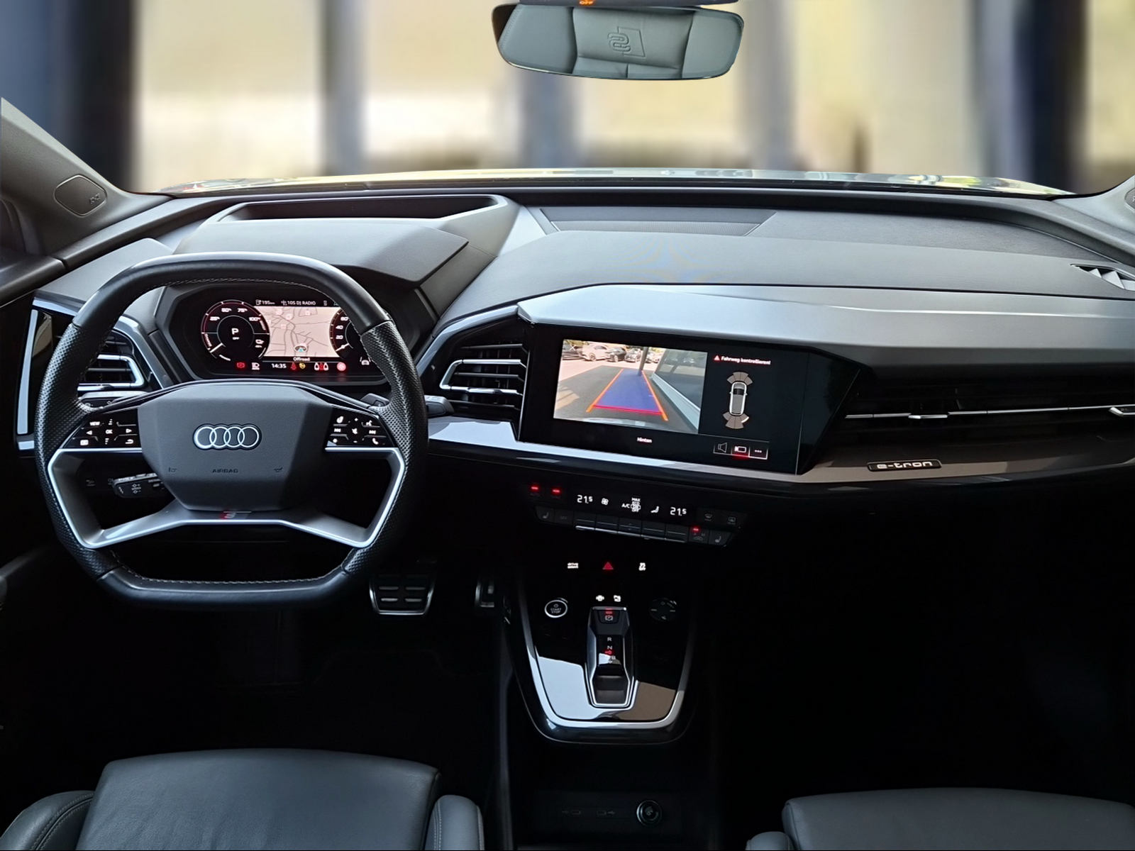AUDI Q4 e-tron 50 quattro Edition One Taifungrau Metallic-image-6