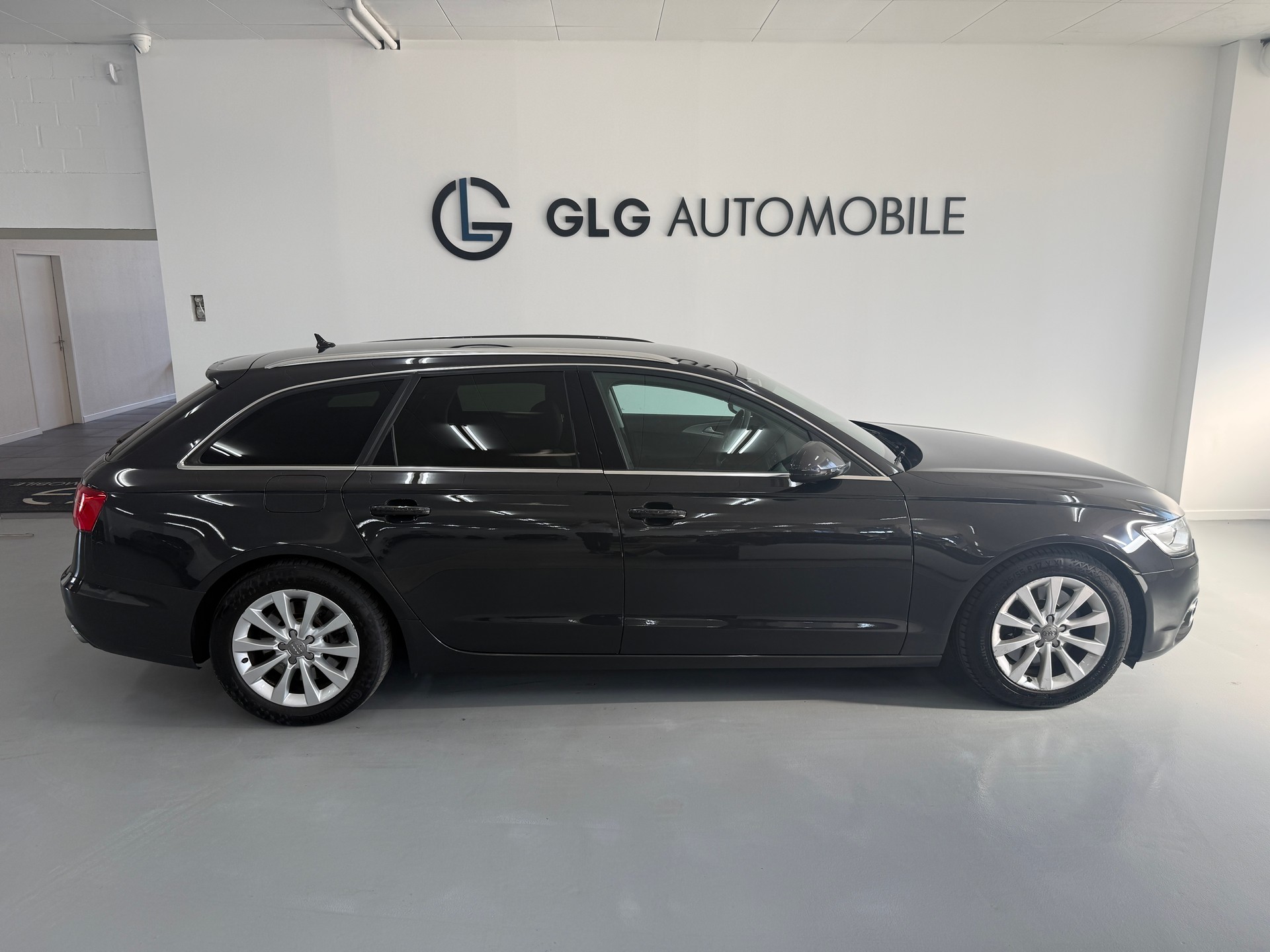 AUDI A6 Avant 3.0 TDI V6 quattro S-tronic-image-4
