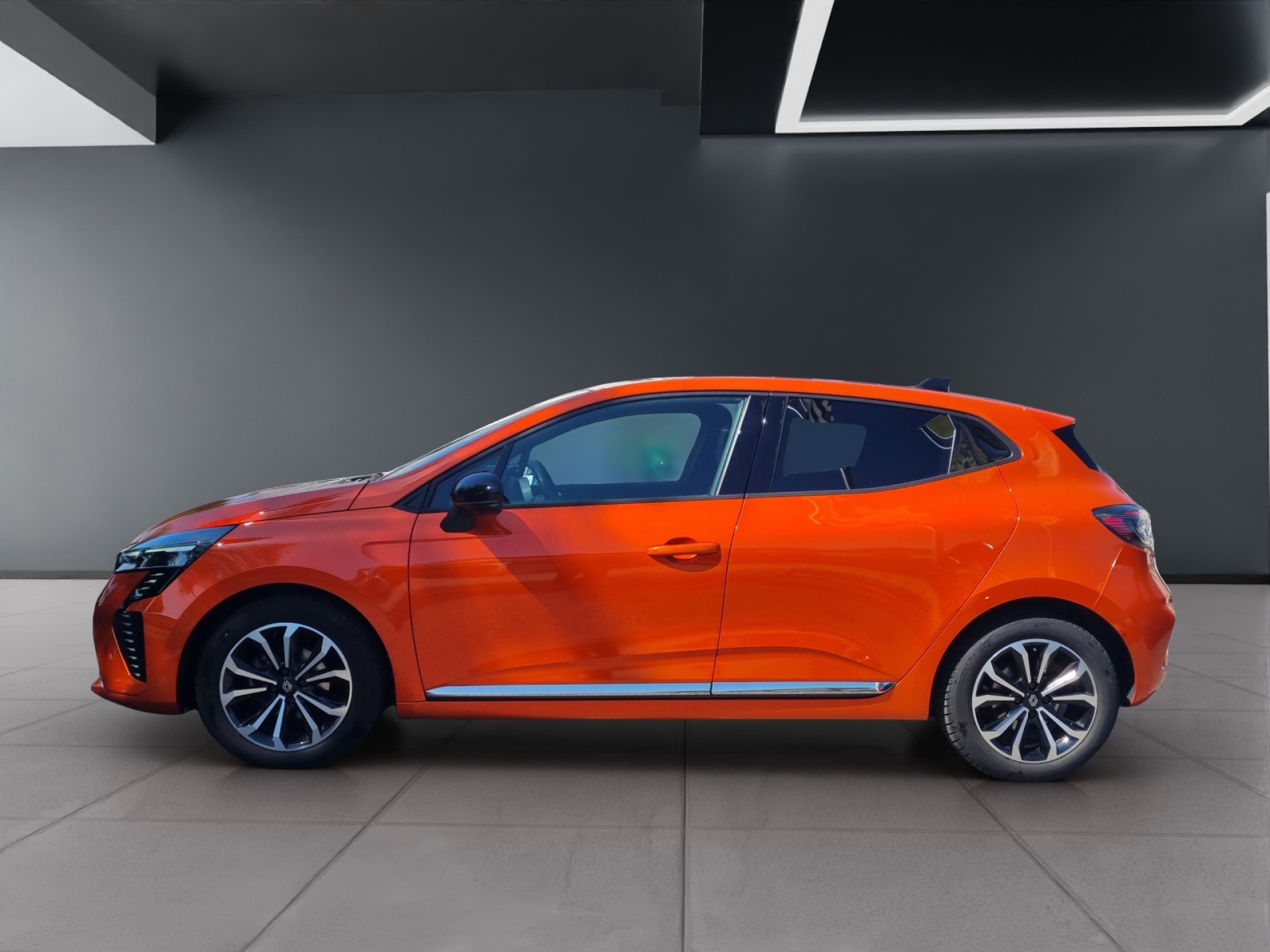 RENAULT Clio 1.0 TCe techno-image-1