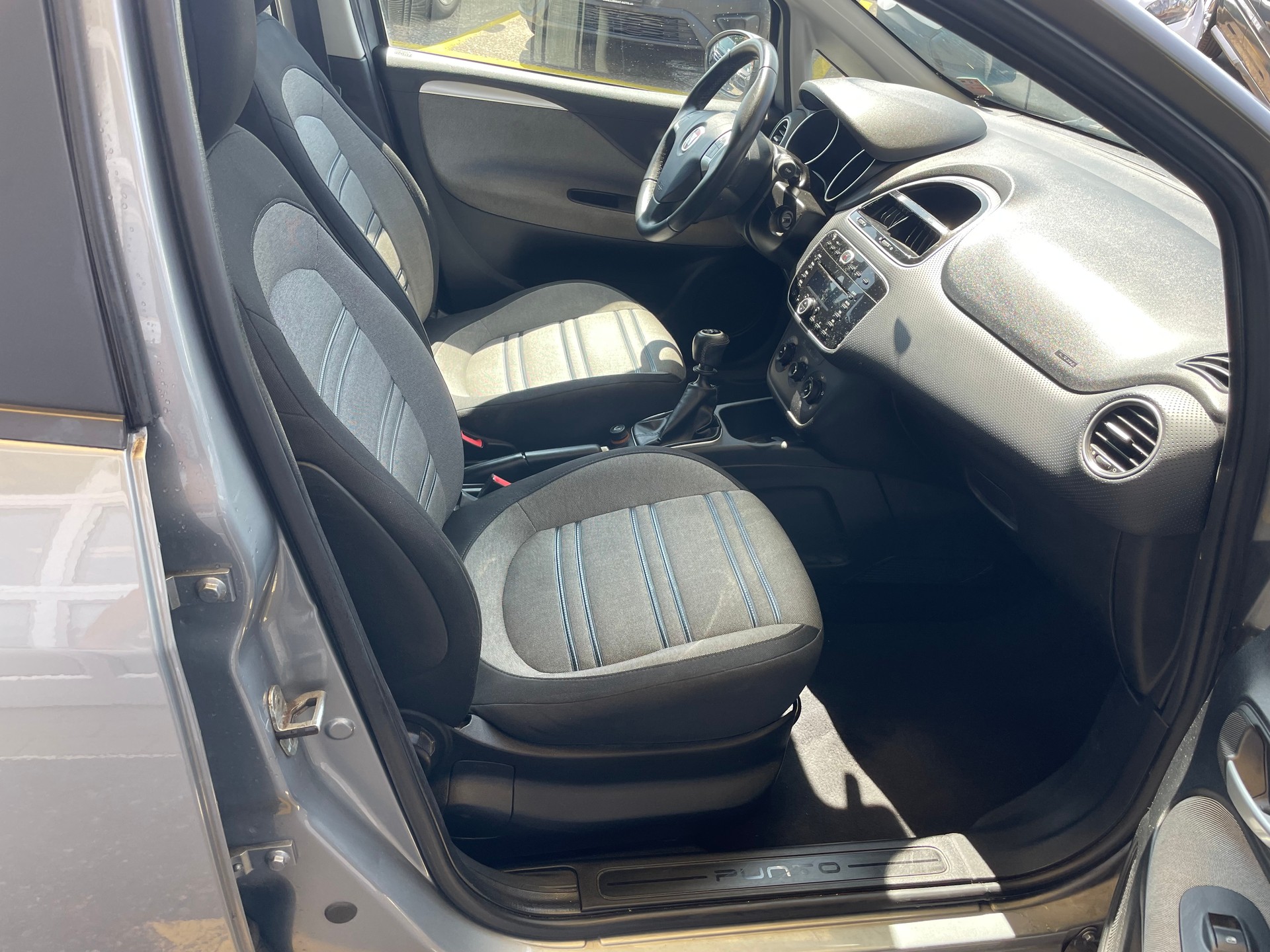 FIAT Punto Evo 1.4 Dynamic-image-11