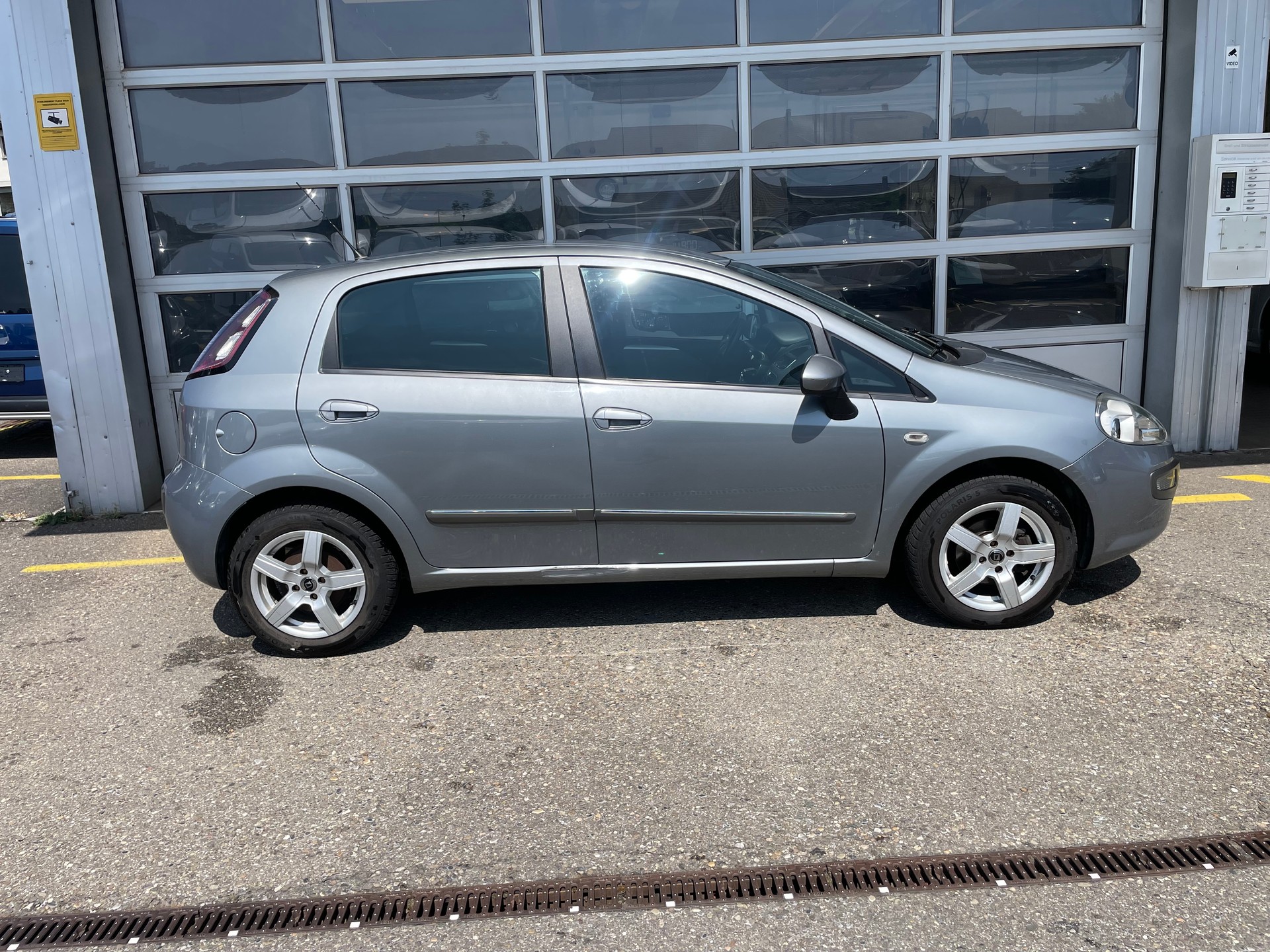 FIAT Punto Evo 1.4 Dynamic-image-4