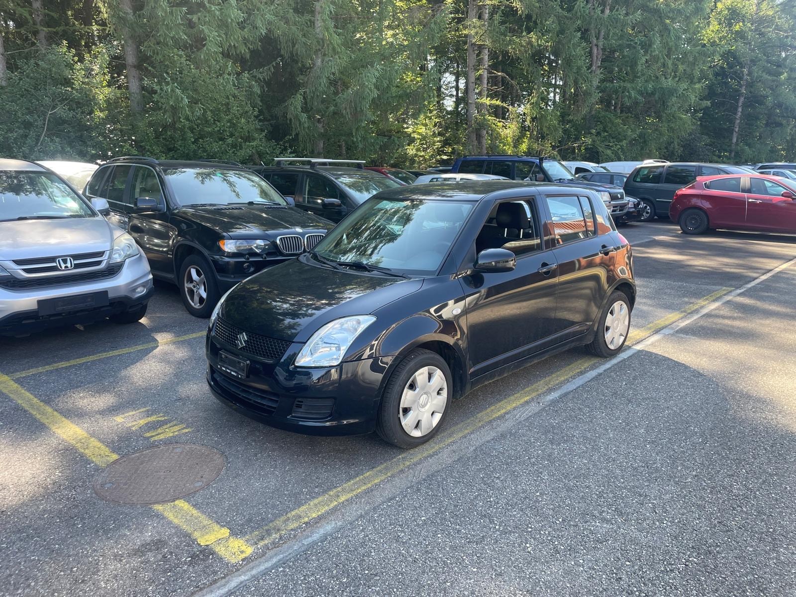 SUZUKI Swift 1.3i 16V GL Top 4x4-image-1