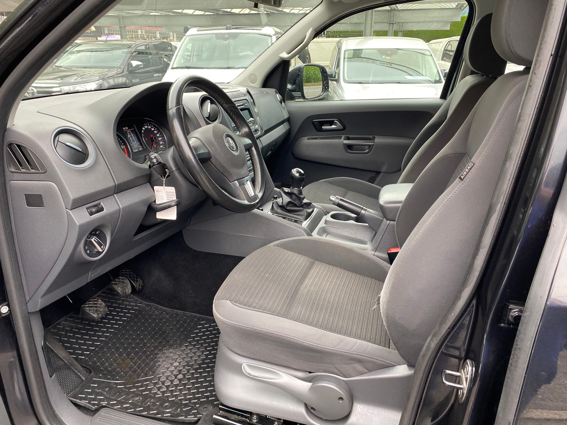 VW Amarok 2.0 BiTDI Highline 4Motion-image-2