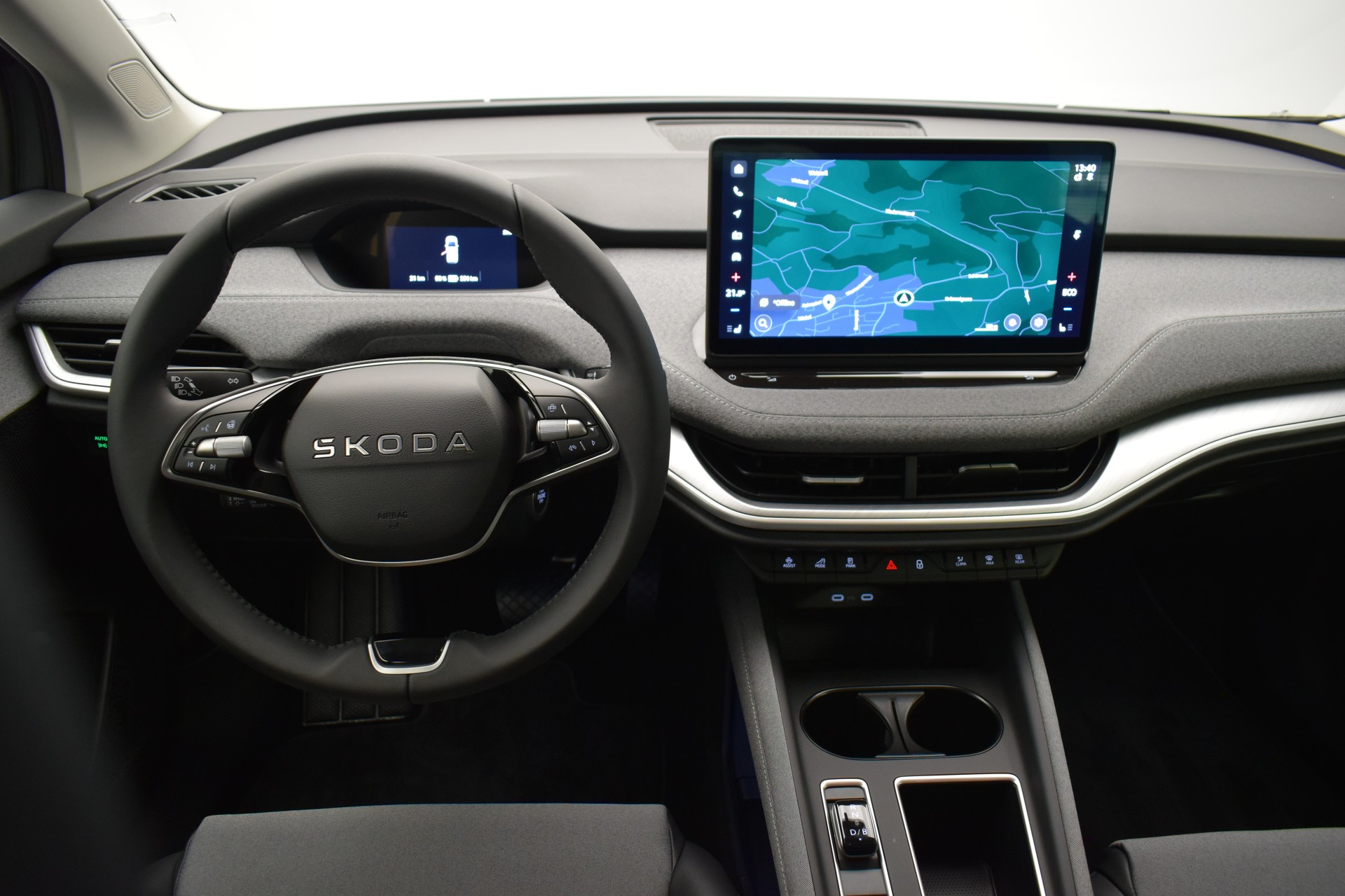 SKODA Enyaq 60 Essence-image-17