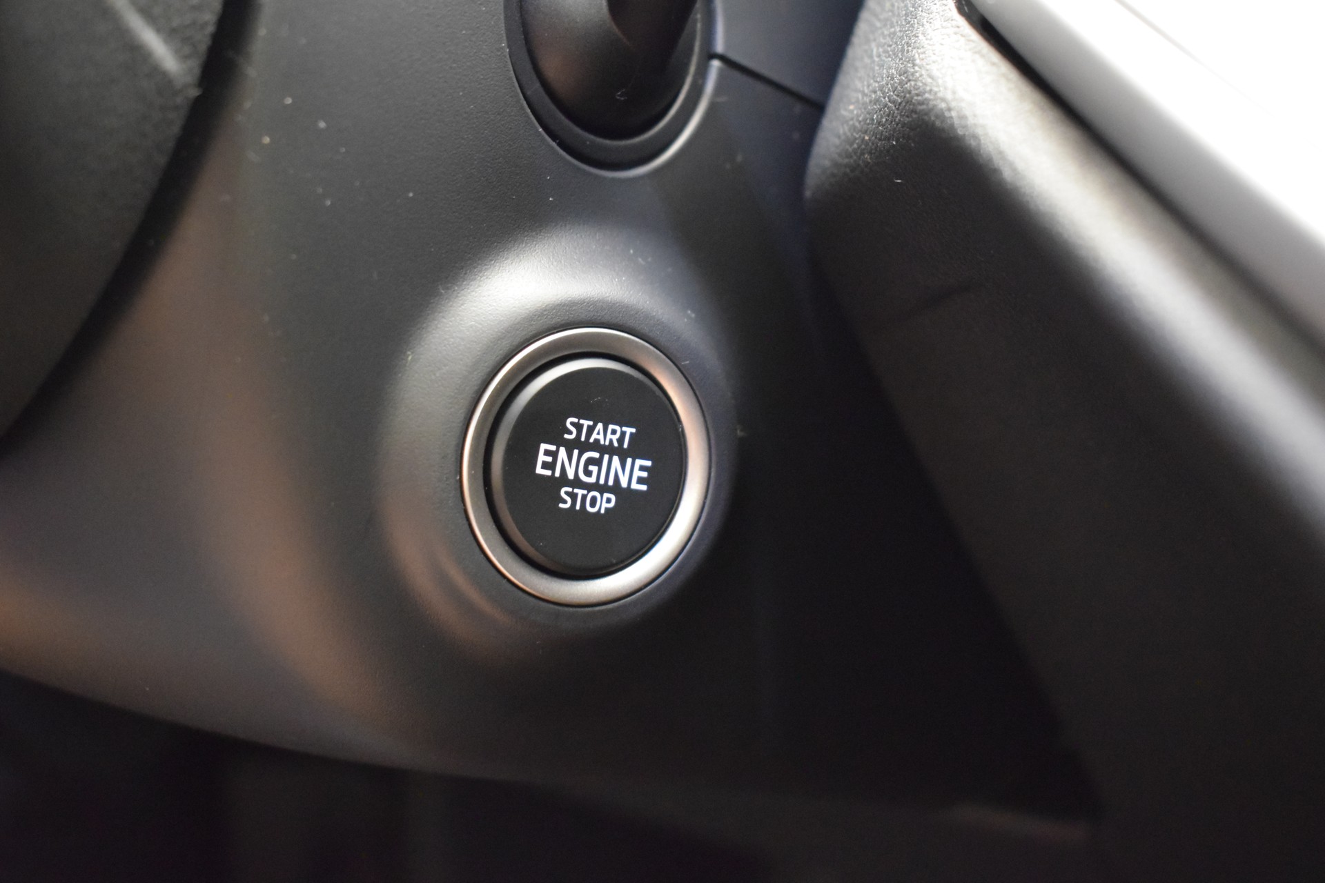 SKODA Enyaq 60 Essence-image-29
