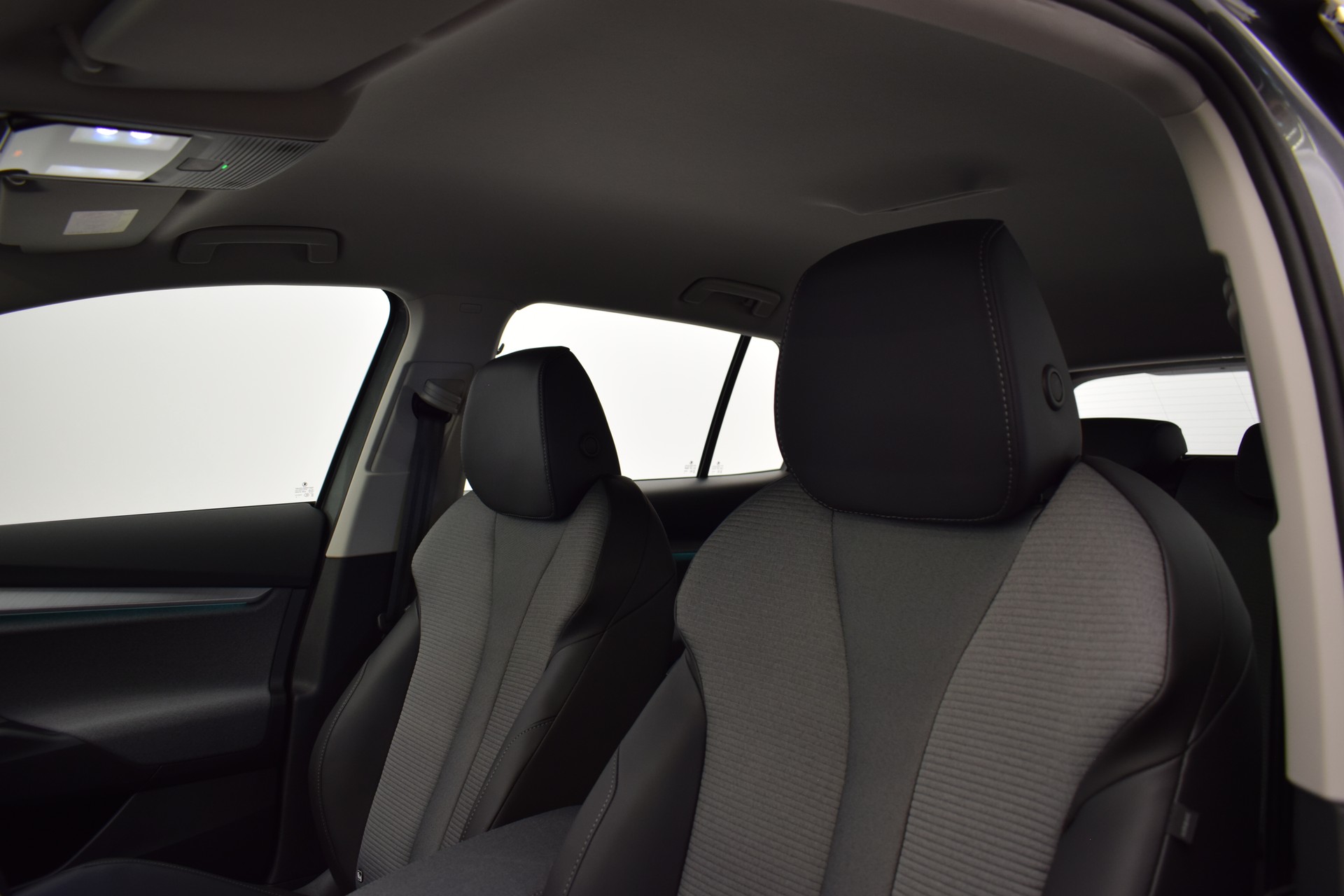 SKODA Enyaq 60 Essence-image-15