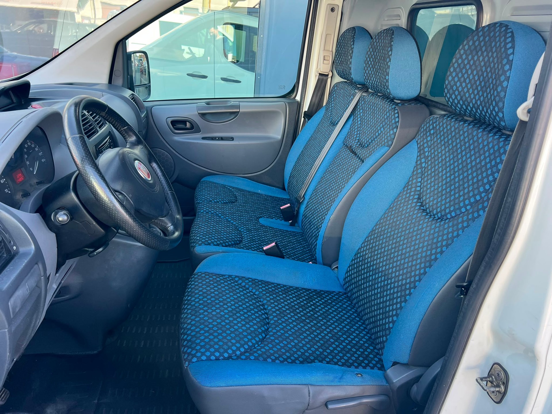 FIAT Scudo 2.0 JTD Comfort 1.0t-image-12