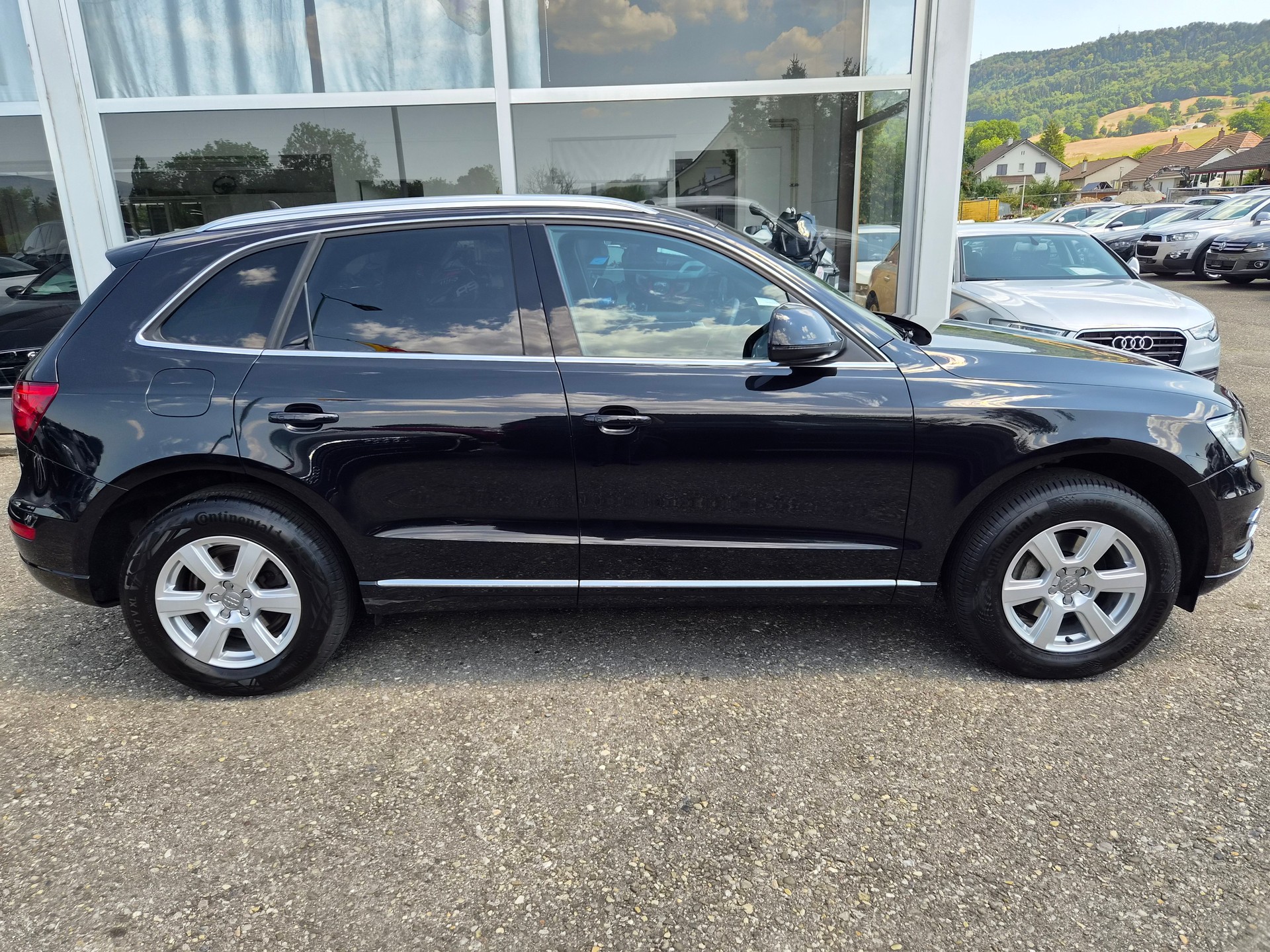 AUDI Q5 2.0 TDI quattro S-tronic-image-6
