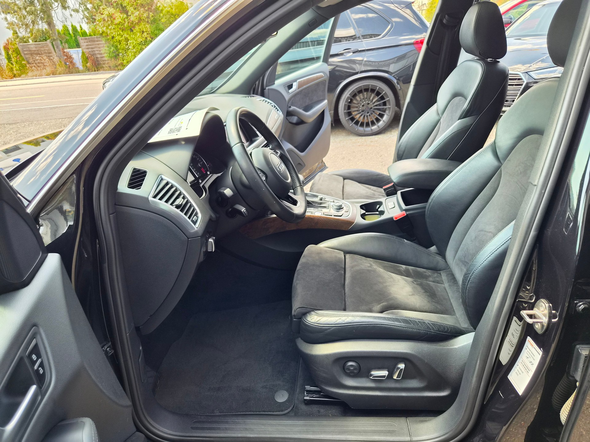 AUDI Q5 2.0 TDI quattro S-tronic-image-7
