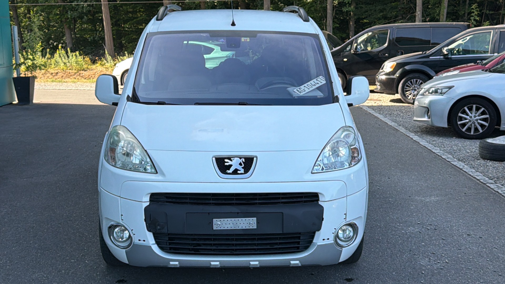 PEUGEOT Partner 1.6 Outdoor-image-1