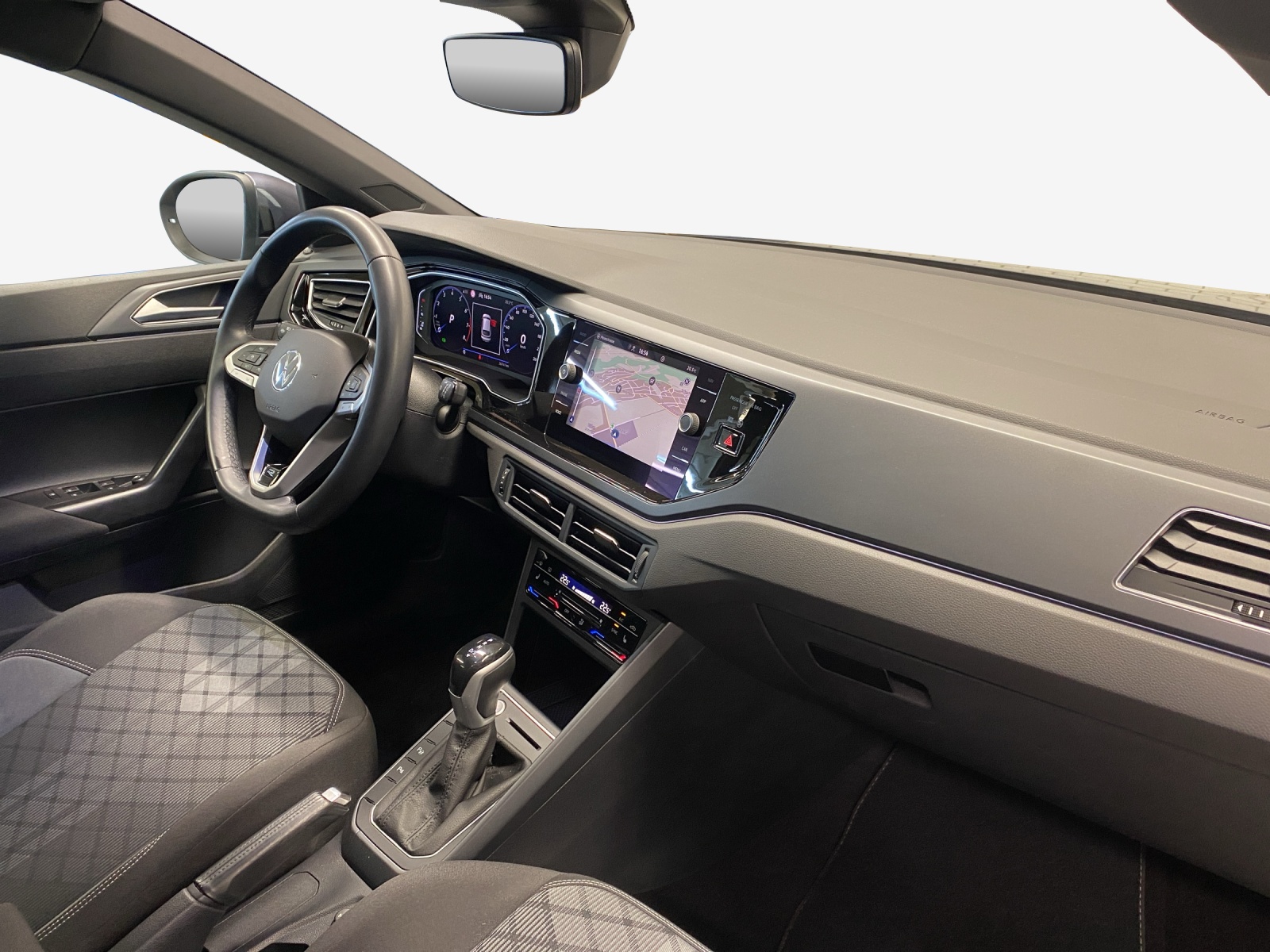 VW Taigo 1.5 TSI R-Line DSG-image-13