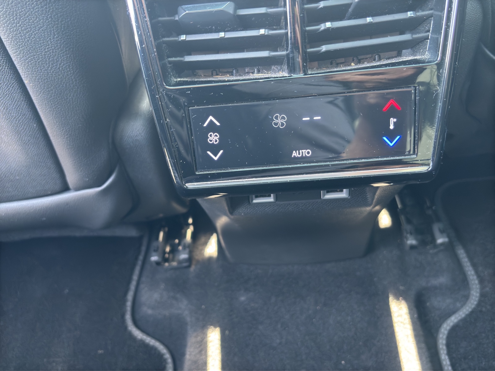 DS AUTOMOBILES DS7 Crossback 1.6 E-Tense Be C-image-14
