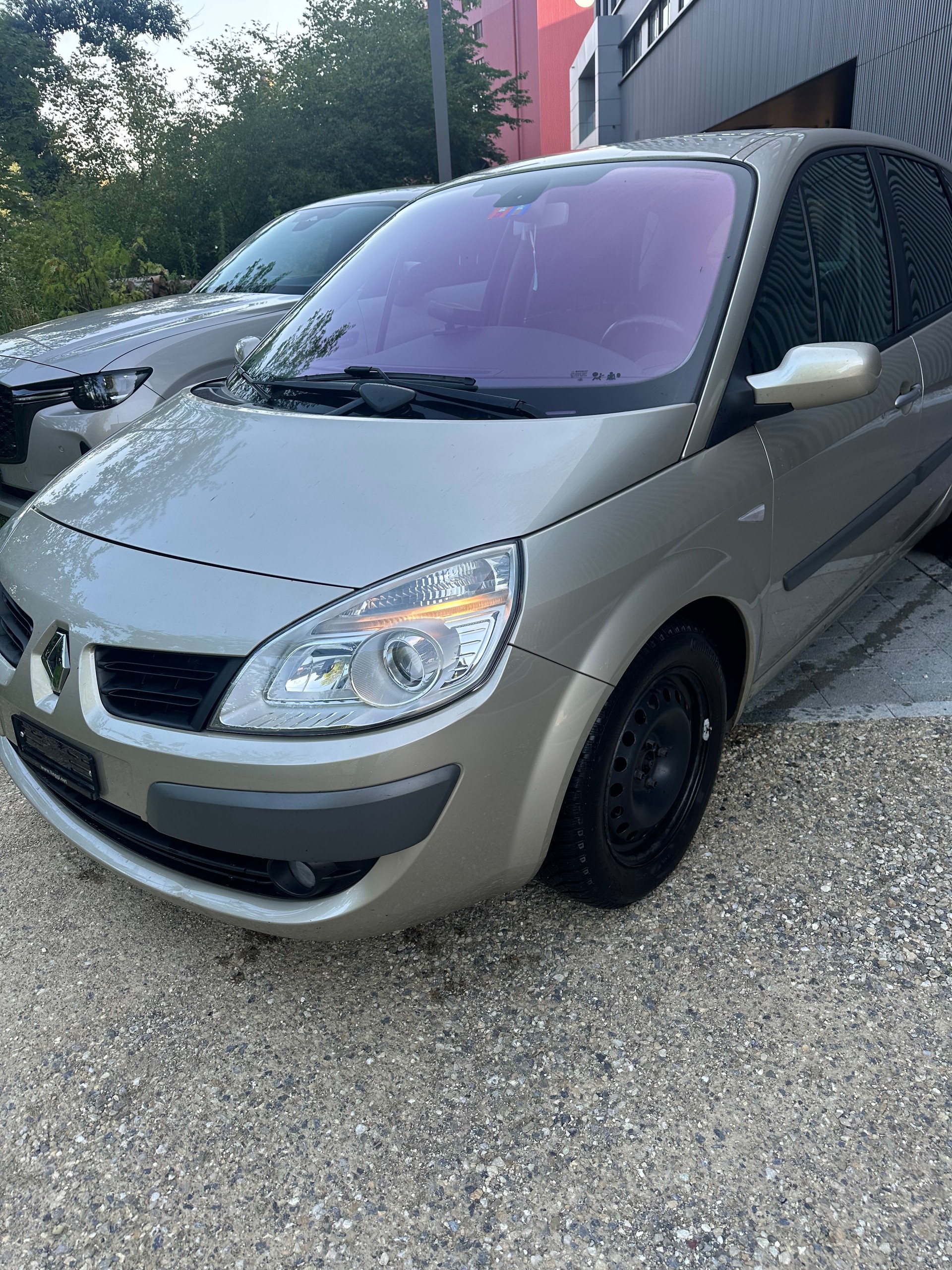 RENAULT Scénic 2.0 16V Expression-image-2