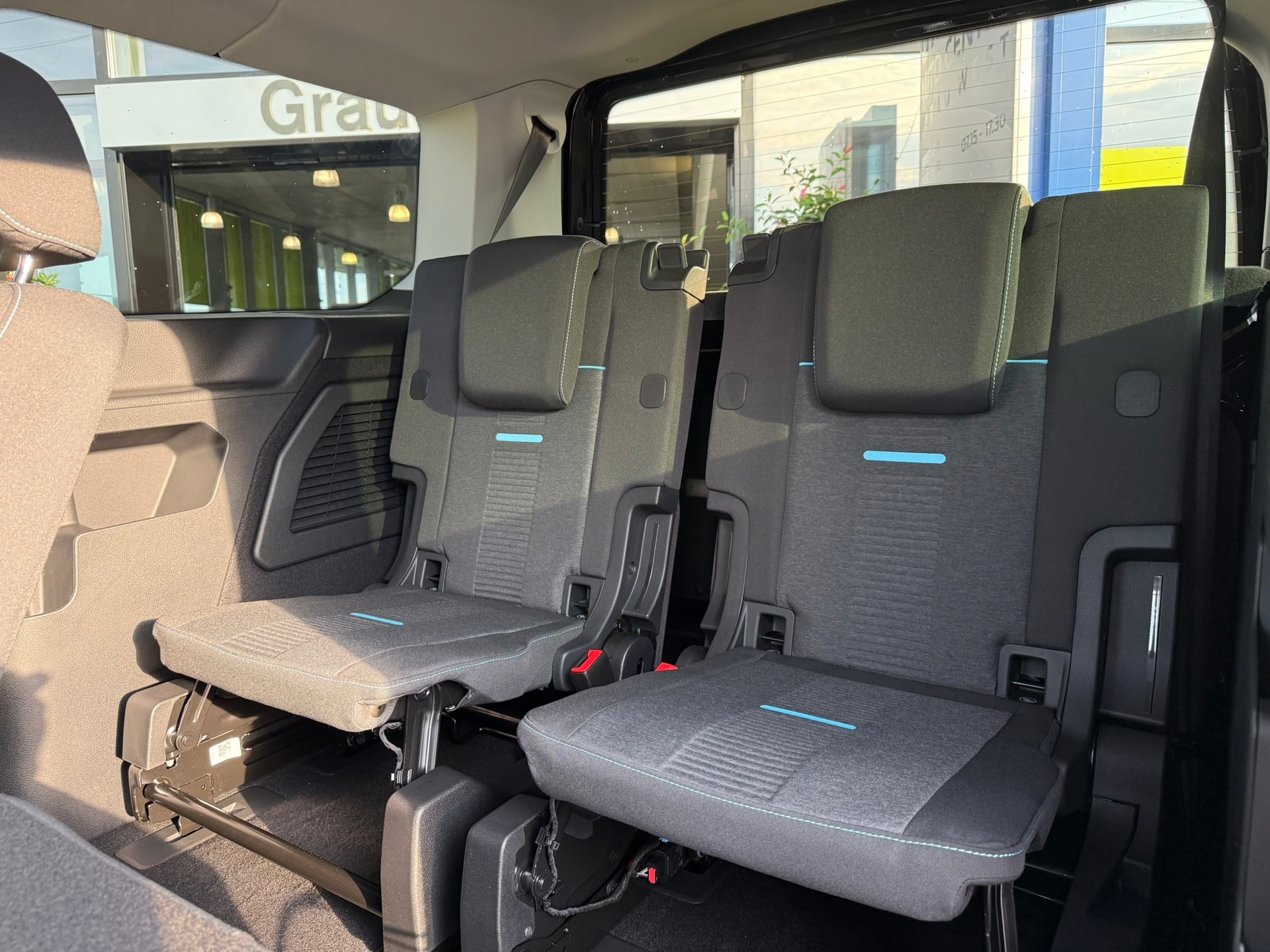 FORD Grand Tourneo Connect 1.5 PHEV Active Automat-image-8
