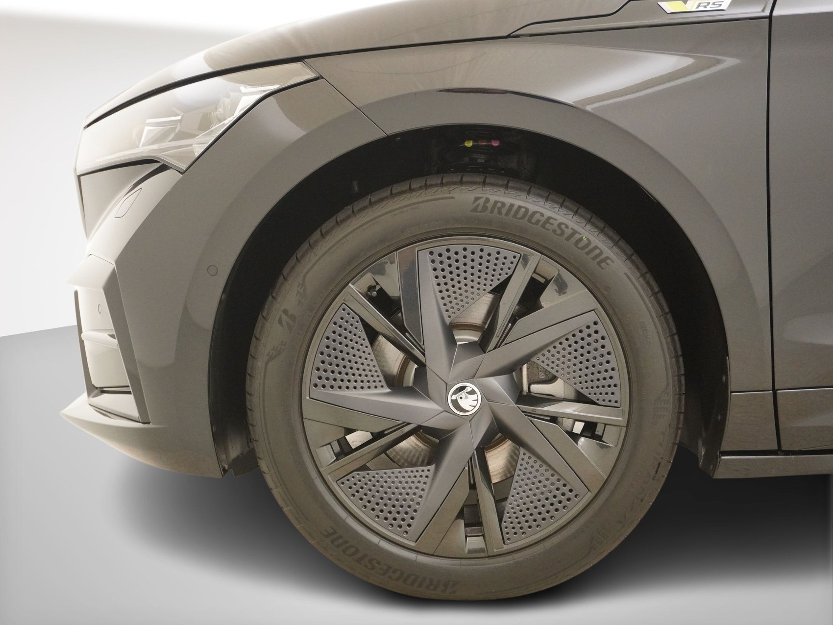 SKODA Enyaq iV Coupé RS MAXX 80 4x4 Suite-image-7
