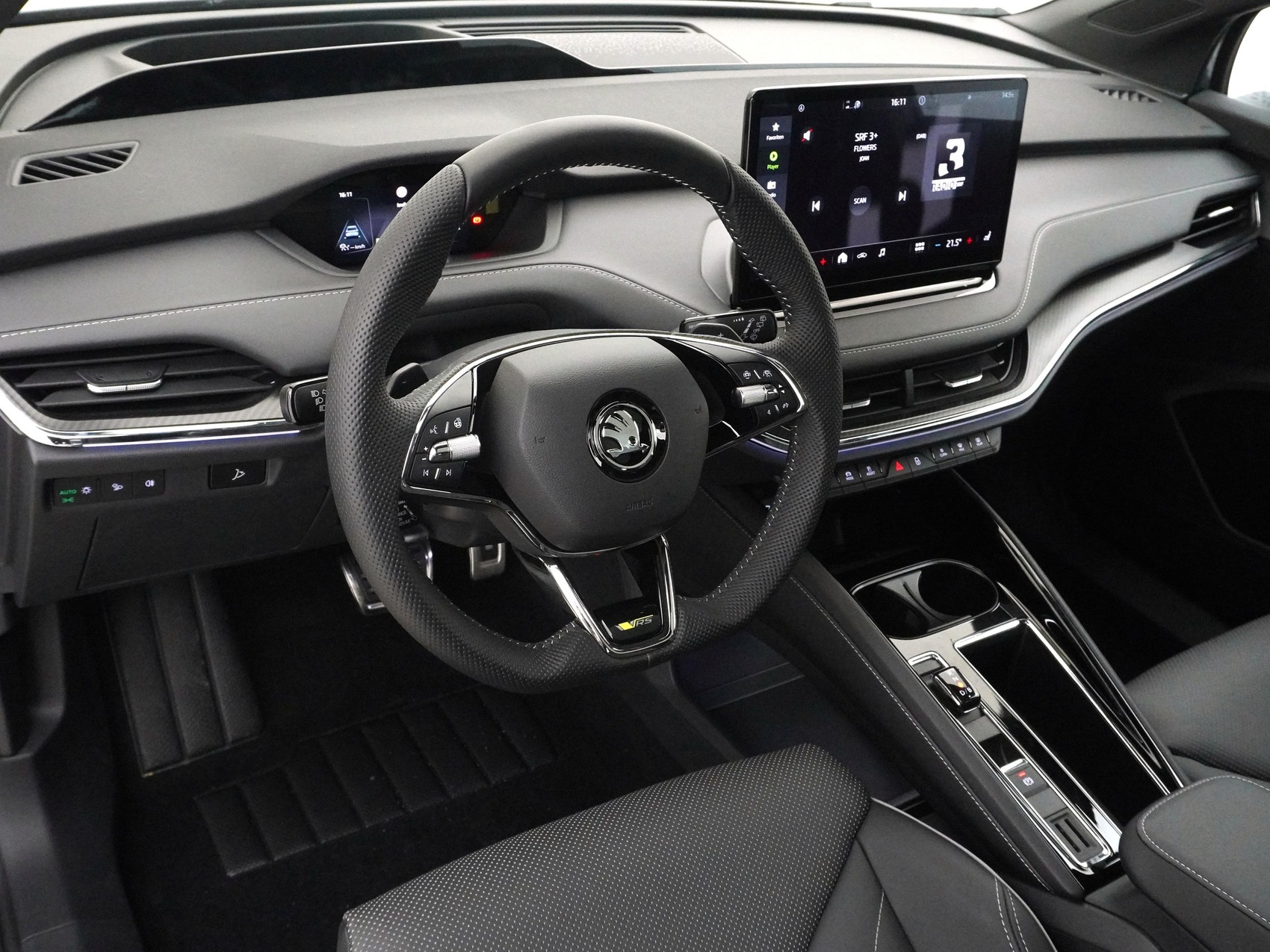 SKODA Enyaq iV Coupé RS MAXX 80 4x4 Suite-image-8