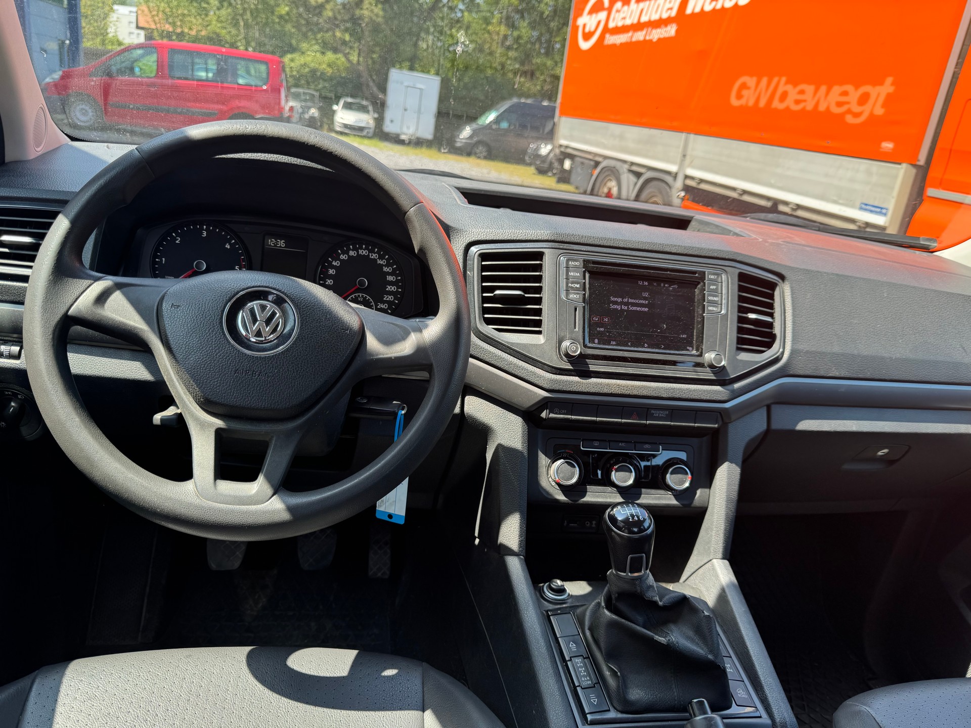 VW Amarok 3.0TDI Trendline 4Motion-image-7