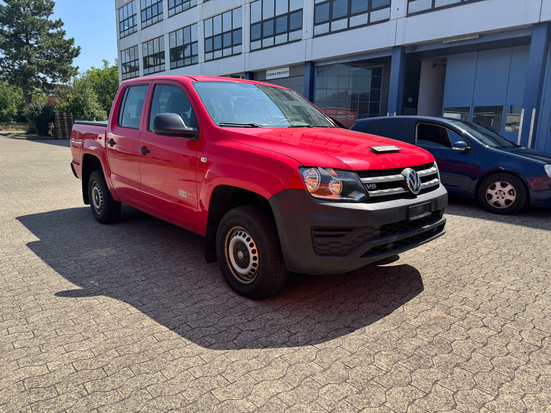 VW Amarok 3.0TDI Trendline 4Motion-image-1