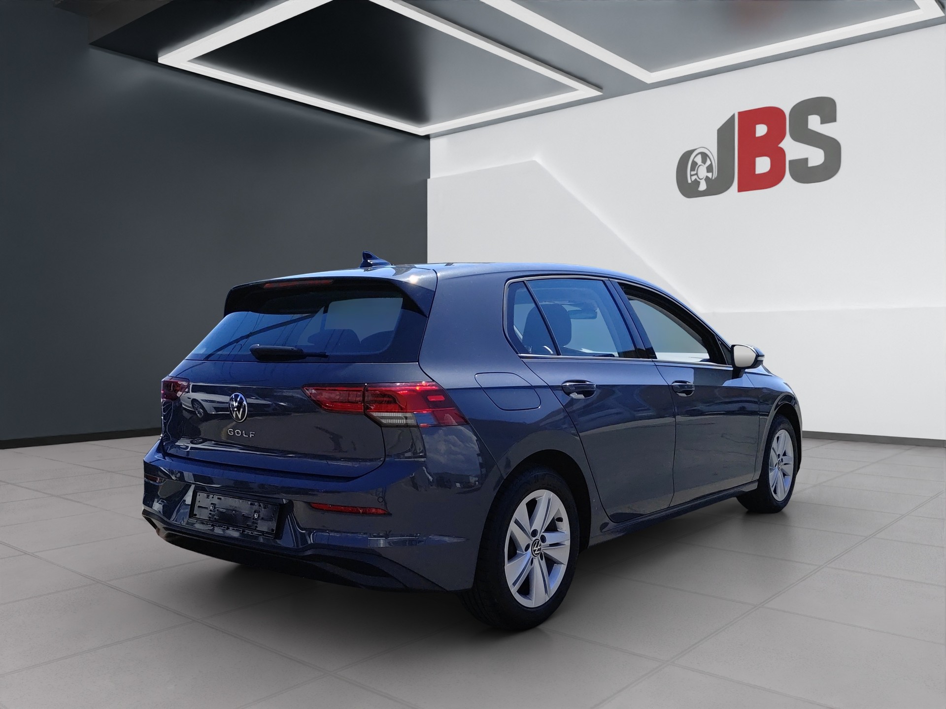 VW Golf 1.5 TSI ACT Life-image-4