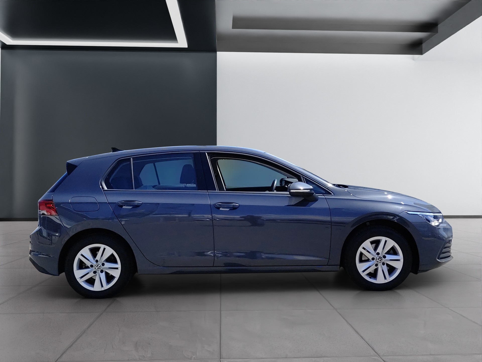 VW Golf 1.5 TSI ACT Life-image-3