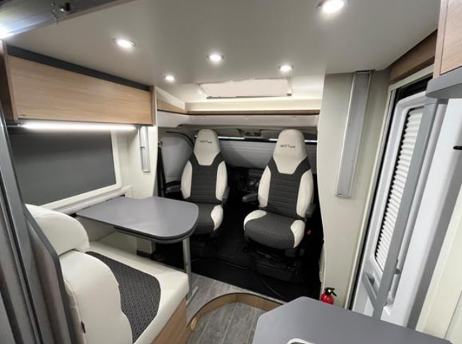 GIOTTILINE Compact CX 69 Premiere Edition "Queensbett" Neuheiten 2027-image-5