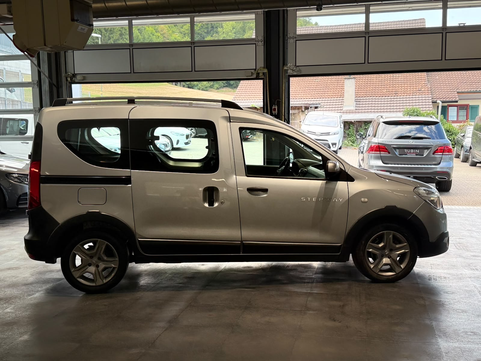 DACIA Dokker TCE 130 16V Stepway-image-6