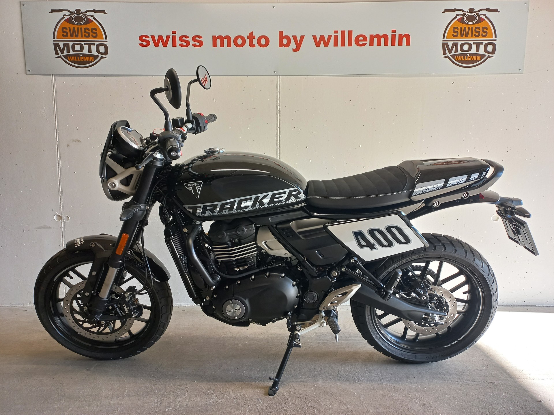 TRIUMPH Tracker 400