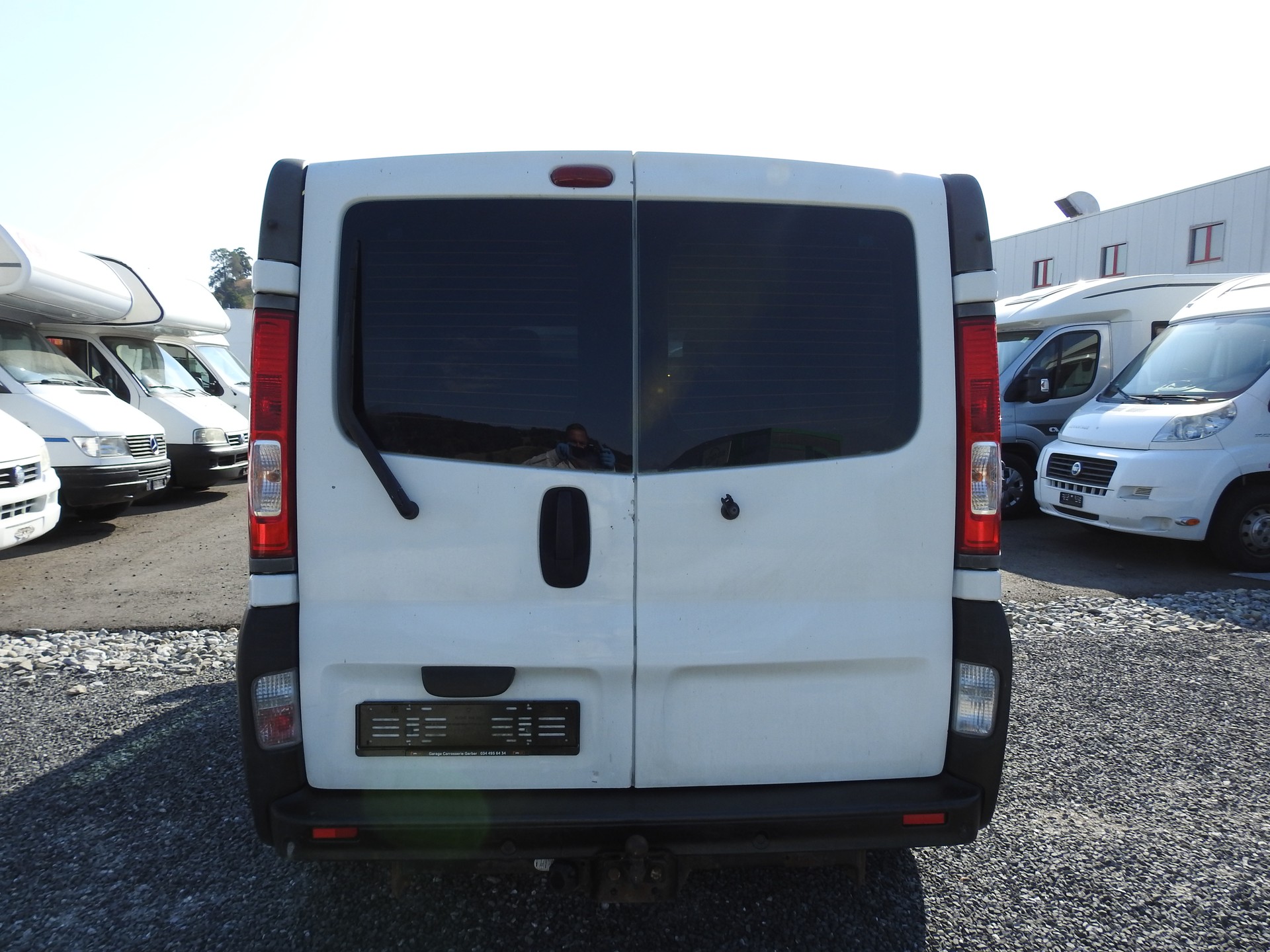 RENAULT Trafic 2.5 dCi 2.9t L1H1-image-4