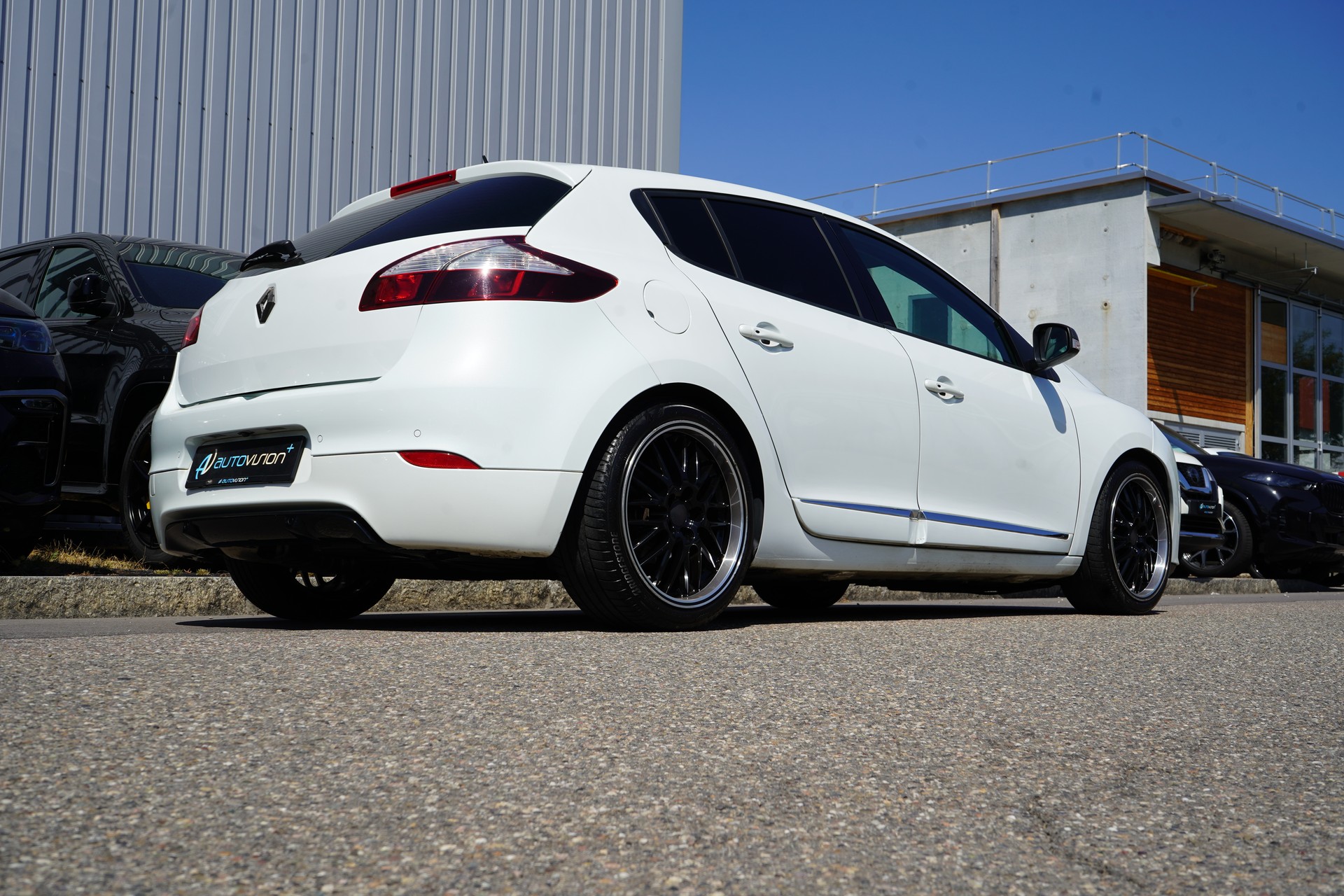 RENAULT MÉGANE 1.2 16V TURBO BOSE EDC l 131 PS-image-12