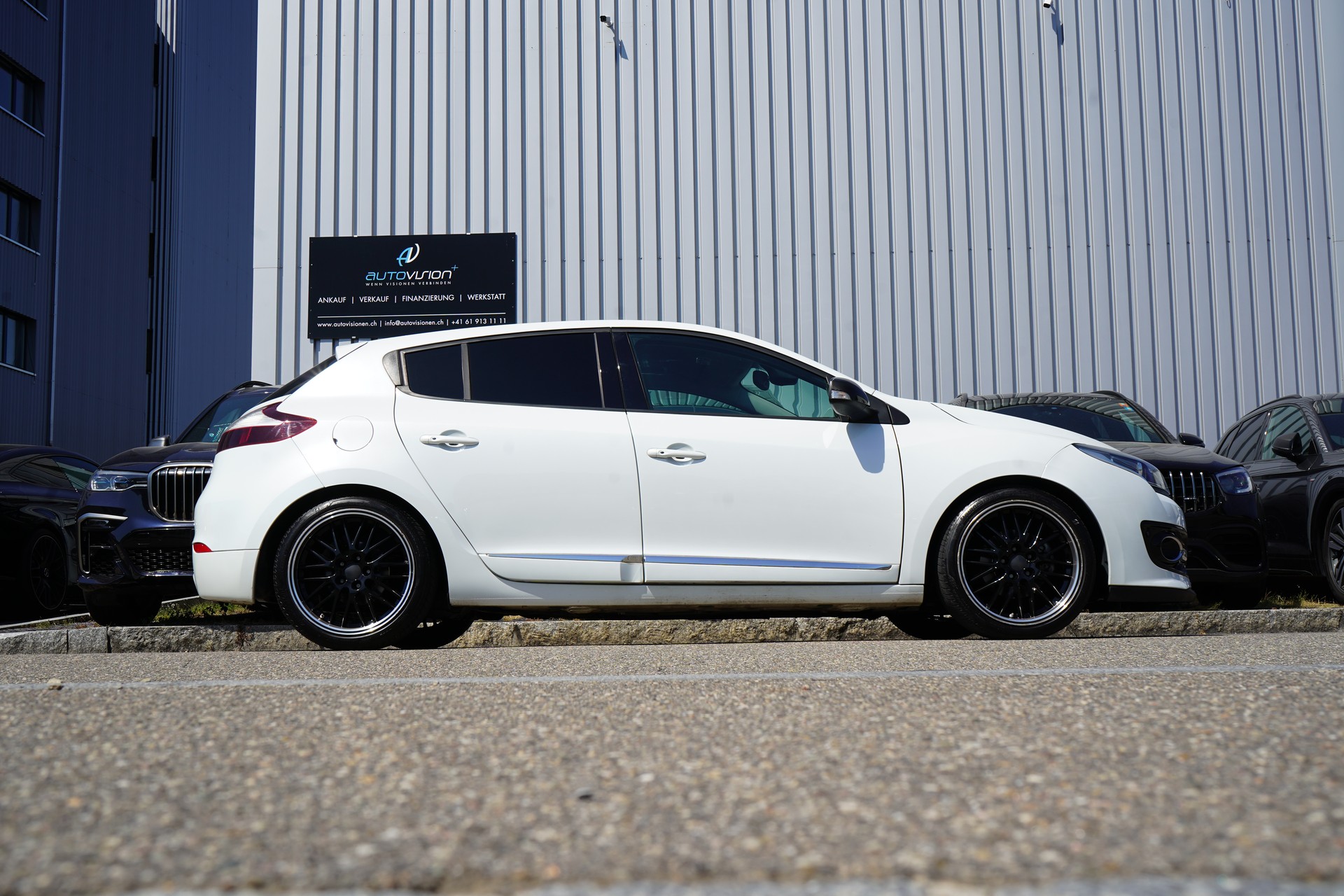 RENAULT MÉGANE 1.2 16V TURBO BOSE EDC l 131 PS-image-2