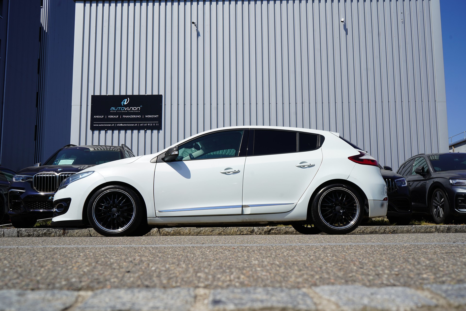RENAULT MÉGANE 1.2 16V TURBO BOSE EDC l 131 PS-image-3