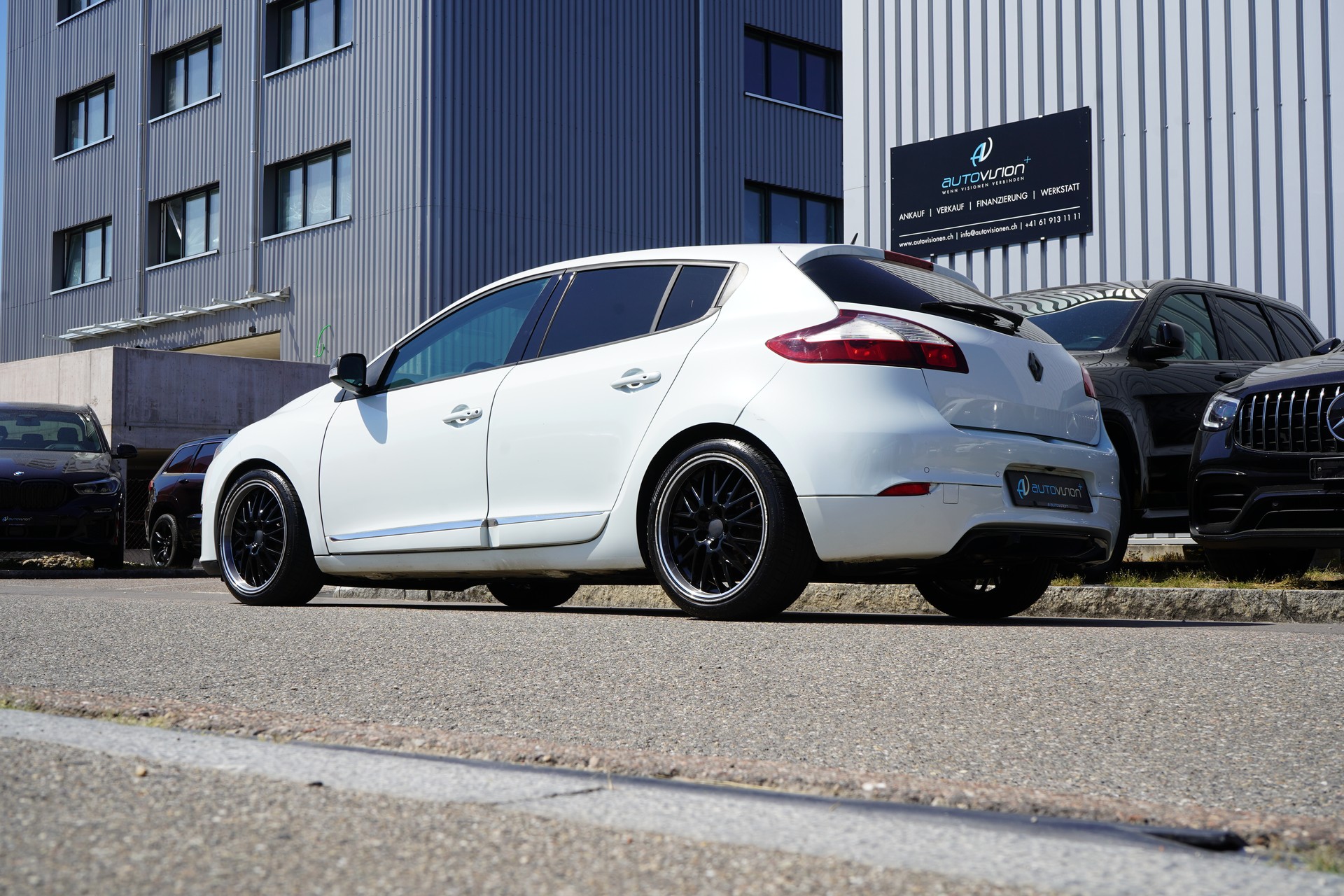 RENAULT MÉGANE 1.2 16V TURBO BOSE EDC l 131 PS-image-8