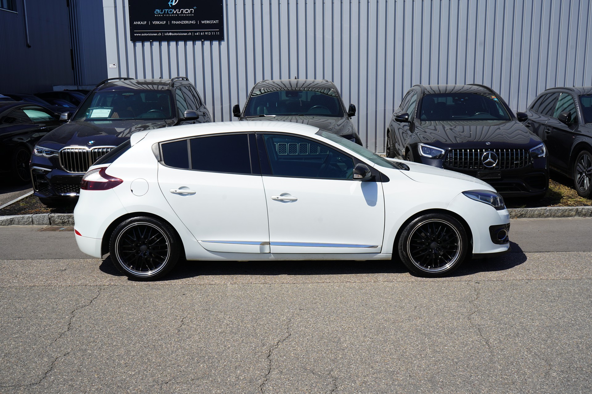 RENAULT MÉGANE 1.2 16V TURBO BOSE EDC l 131 PS-image-4