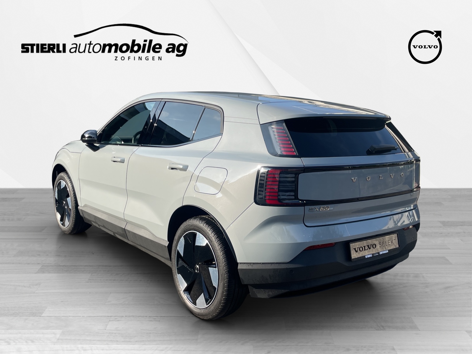 VOLVO EX 30 E60 Plus-image-6