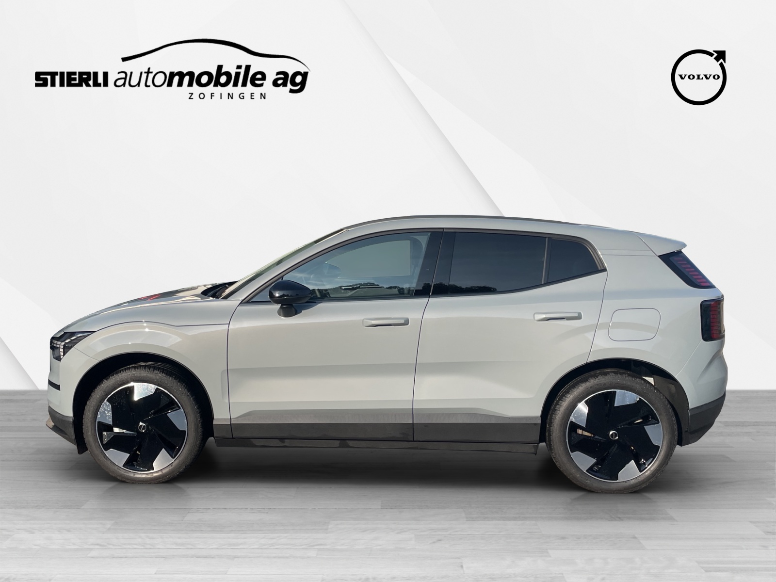 VOLVO EX 30 E60 Plus-image-7