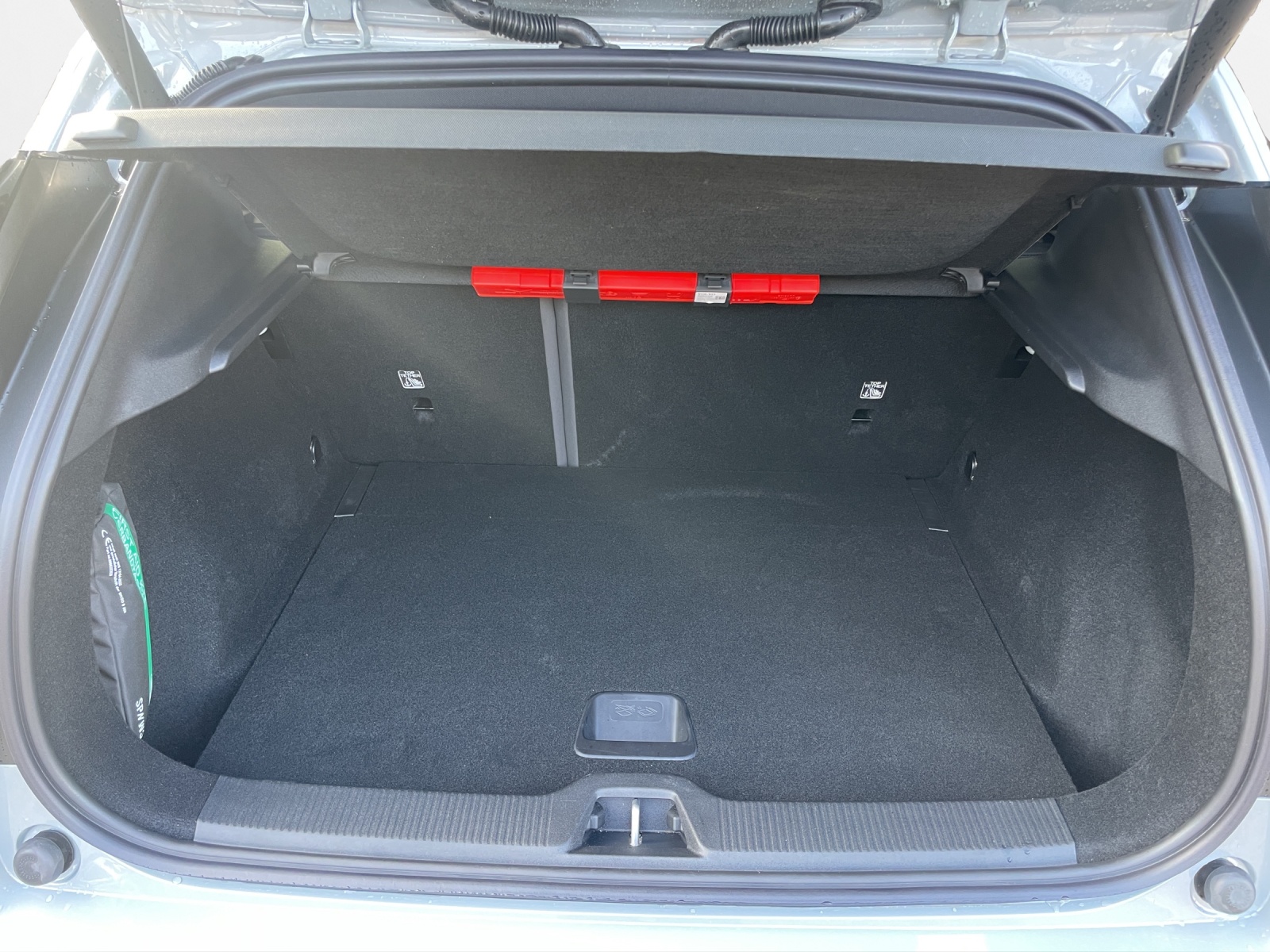 VOLVO EX 30 E60 Plus-image-14