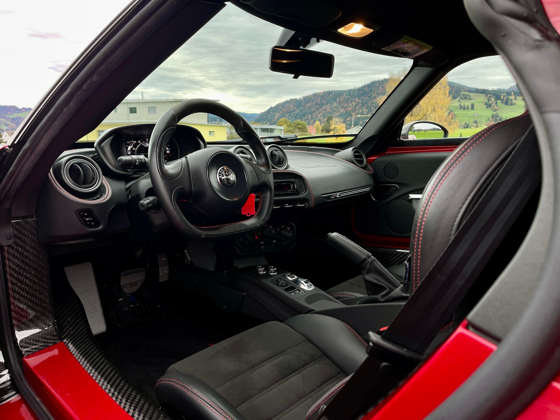 ALFA ROMEO 4C 1750 TBi TCT-showroom-element-3