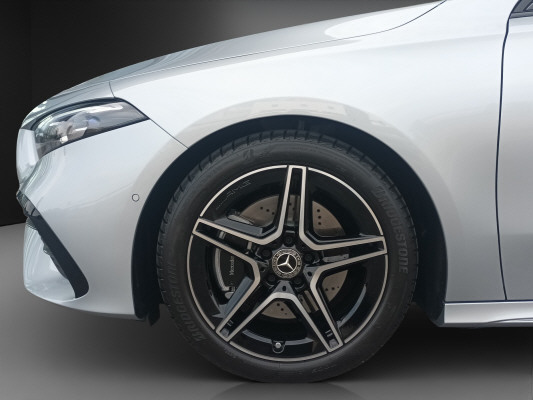 MERCEDES-BENZ A 220 d 8G-DCT-image-5