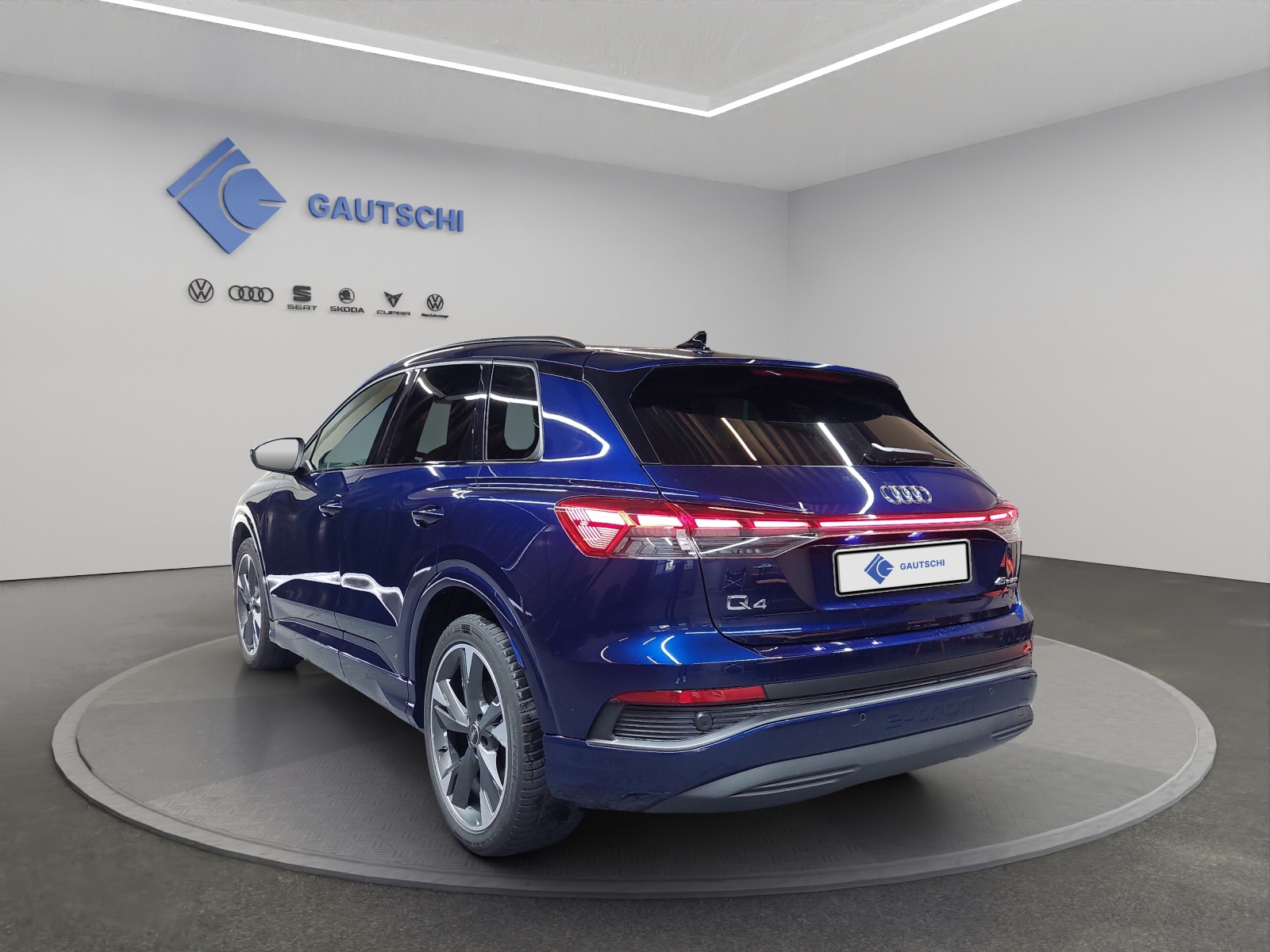 AUDI Q4 e-tron 45 quattro-image-2