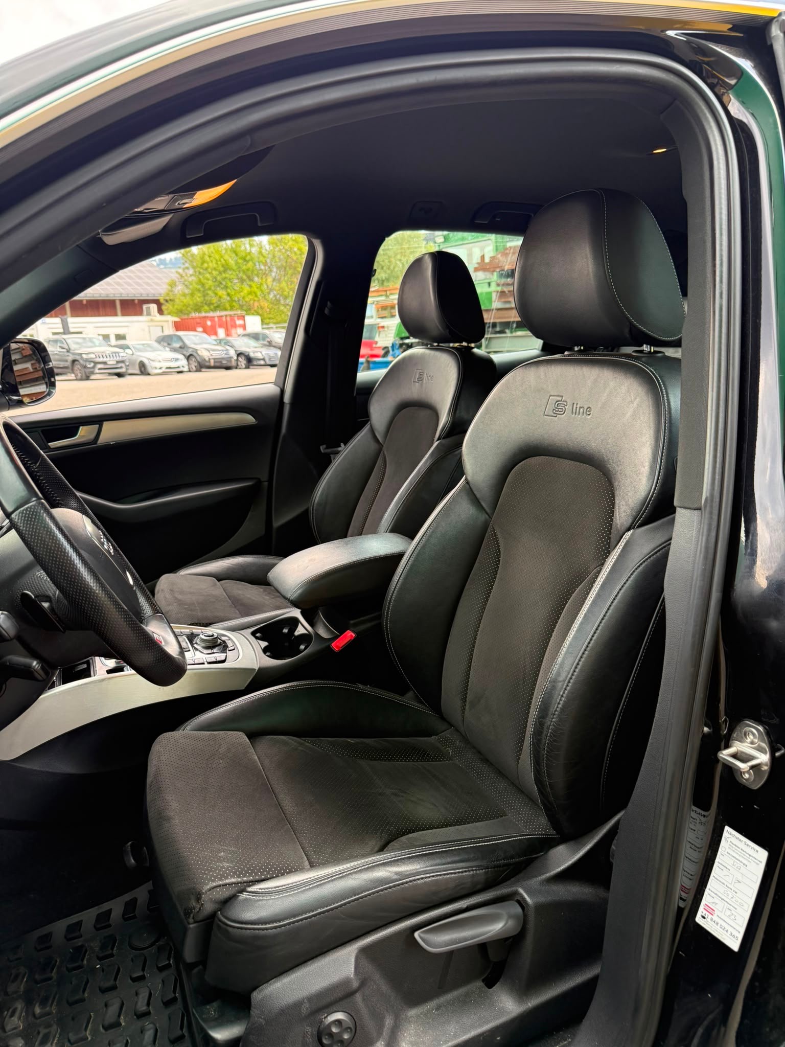 AUDI Q5 3.0 TDI quattro S-tronic-image-8