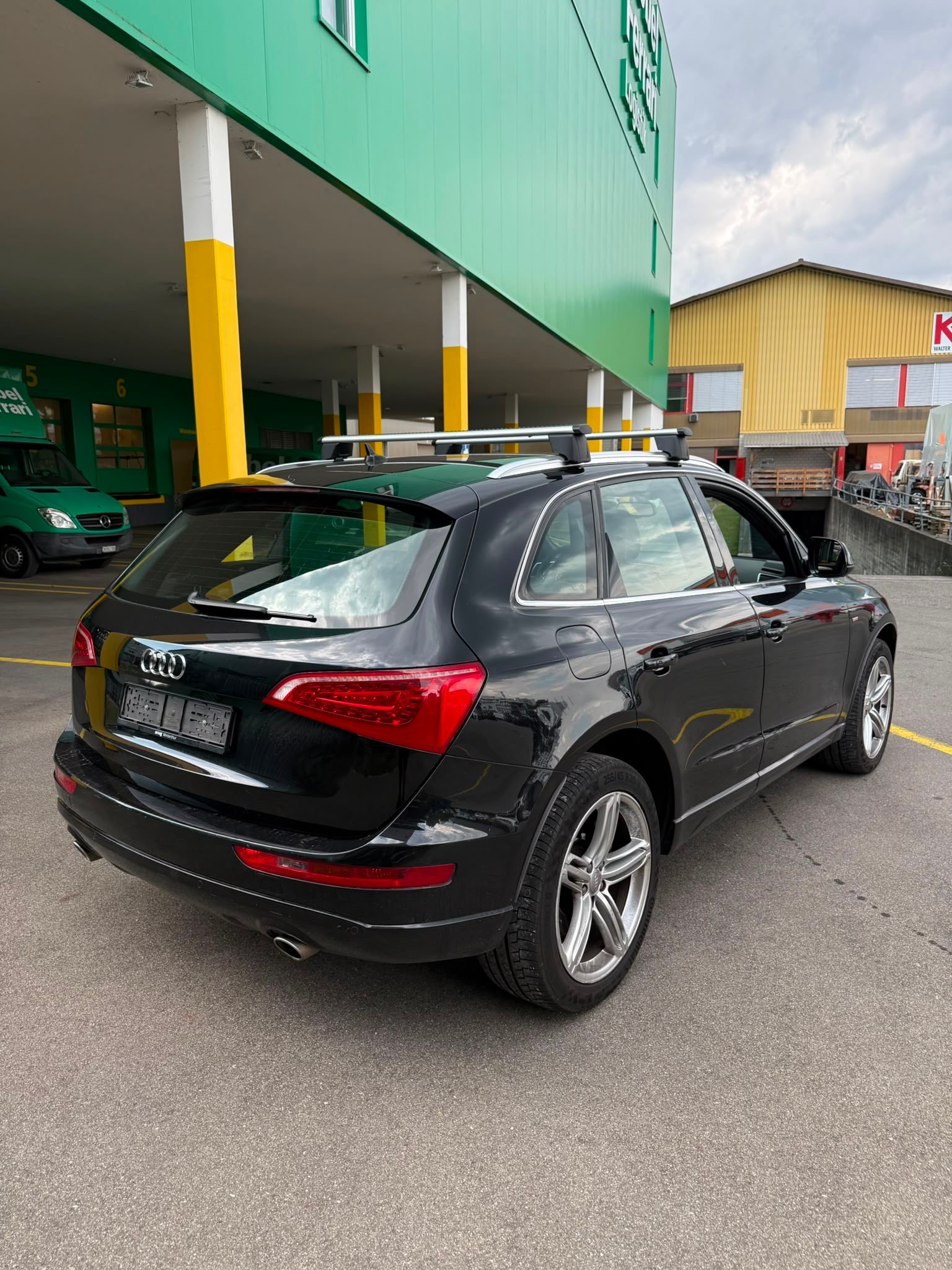 AUDI Q5 3.0 TDI quattro S-tronic-image-6